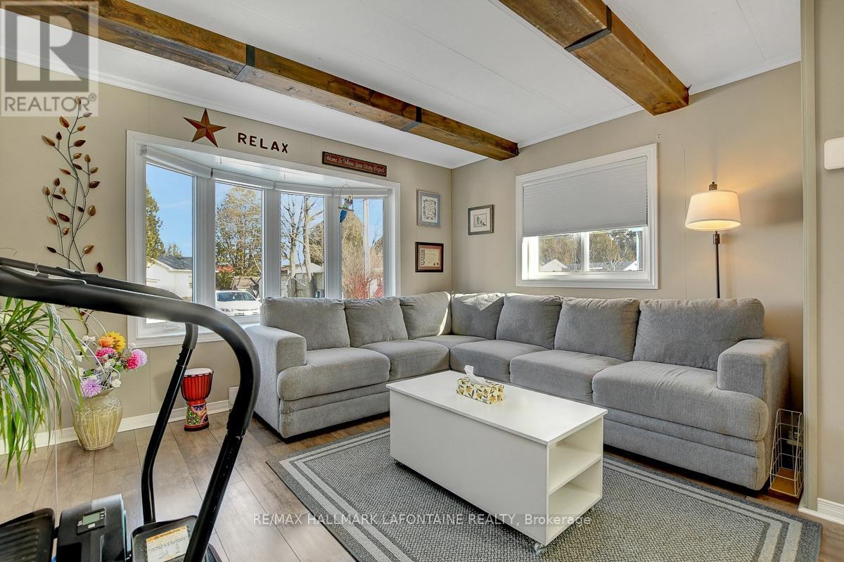 3535 St Joseph Boulevard, Ottawa, Ontario  K1C 1T1 - Photo 4 - X13578872