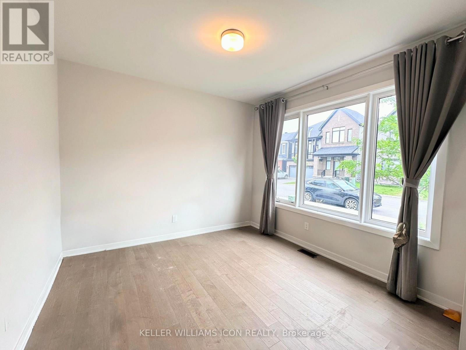 765 Eminence Street, Ottawa, Ontario  K2J 6X6 - Photo 3 - X13579006