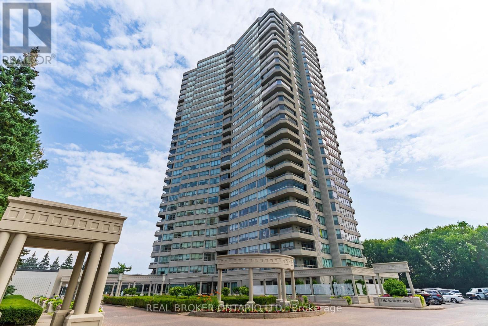 806 - 1480 Riverside Drive, Ottawa, Ontario  K1G 5H2 - Photo 1 - X13579024