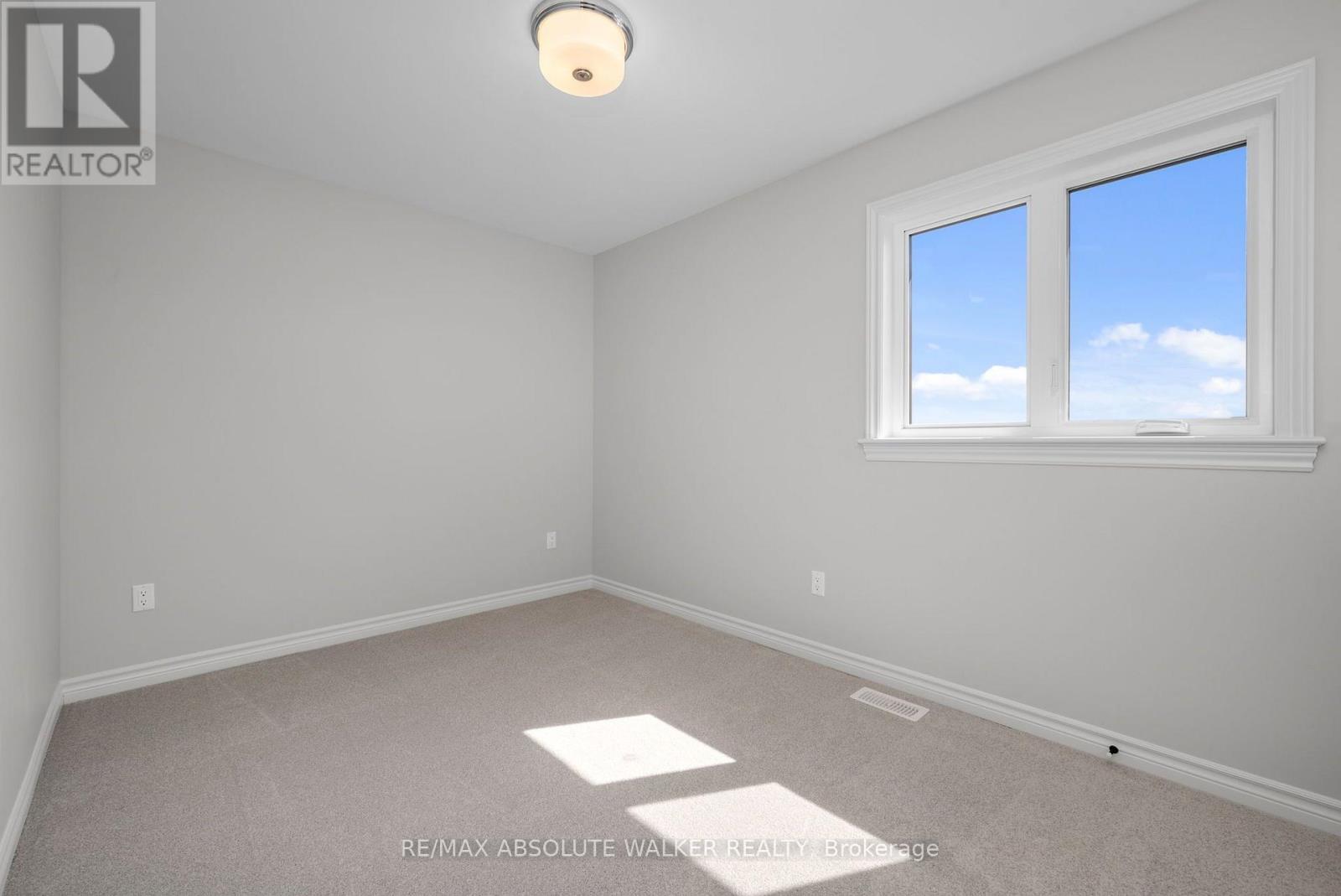181 Kerala Place, Ottawa, Ontario  K1T 0Z3 - Photo 24 - X13579250