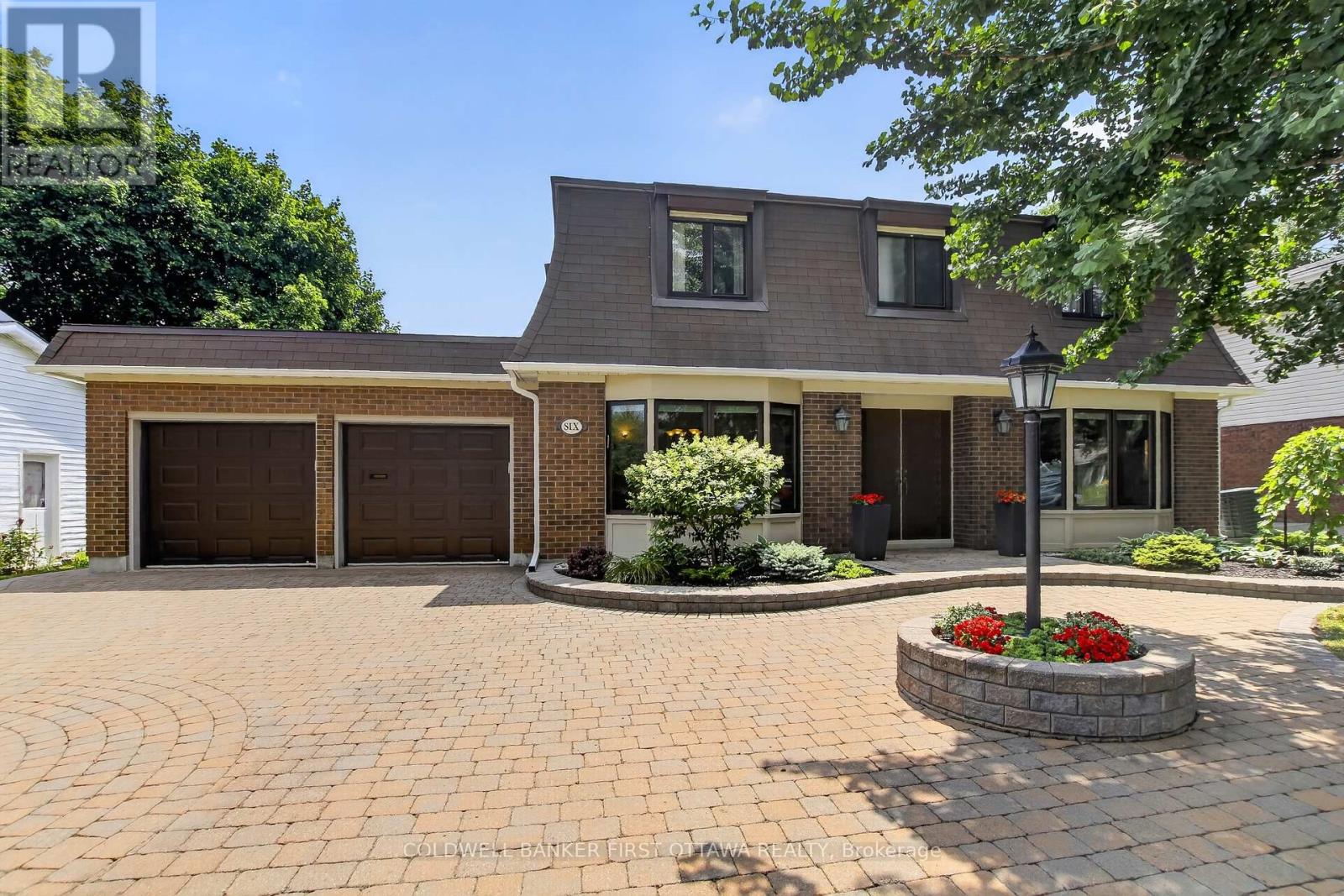 6 Cosburn Avenue, Ottawa, Ontario  K2H 8A1 - Photo 1 - X13579352