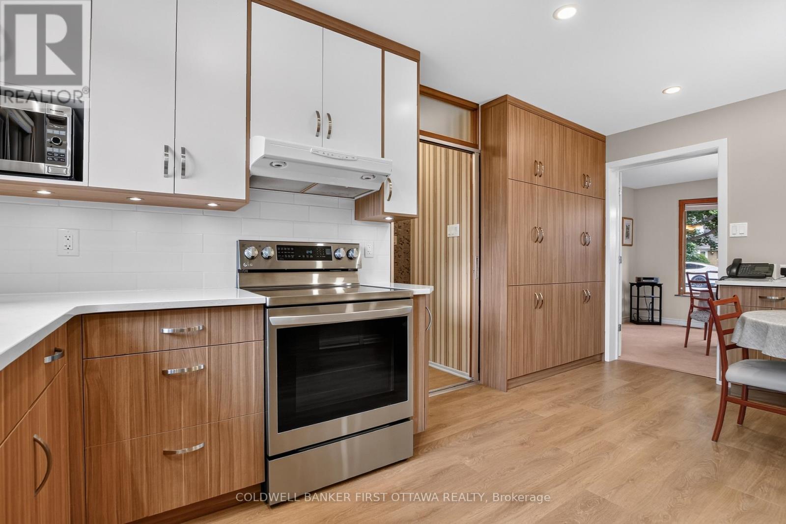 6 Cosburn Avenue, Ottawa, Ontario  K2H 8A1 - Photo 23 - X13579352