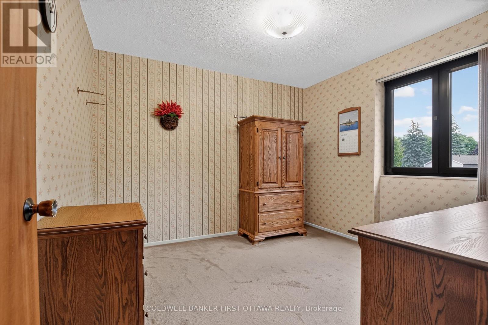 6 Cosburn Avenue, Ottawa, Ontario  K2H 8A1 - Photo 27 - X13579352