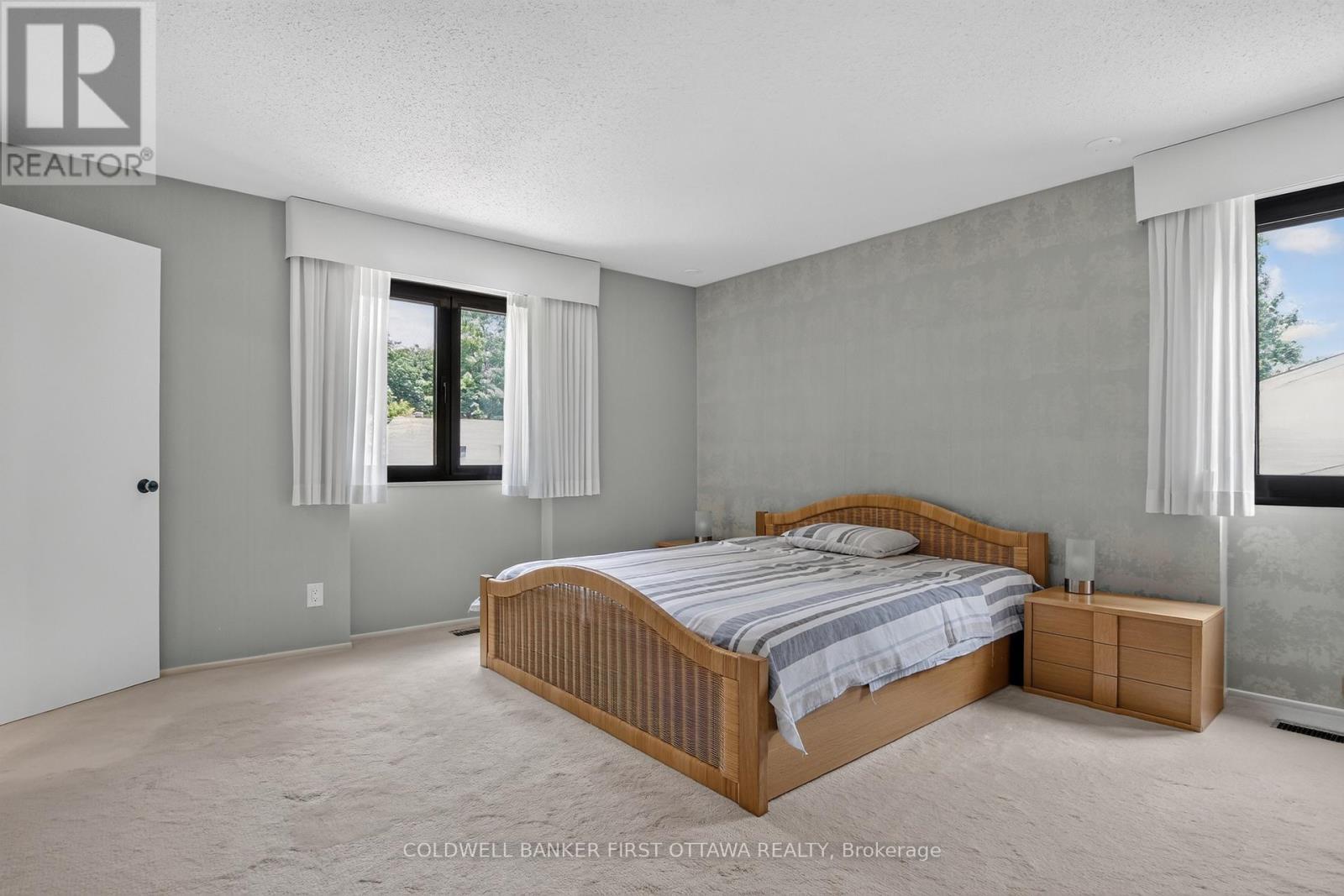 6 Cosburn Avenue, Ottawa, Ontario  K2H 8A1 - Photo 36 - X13579352