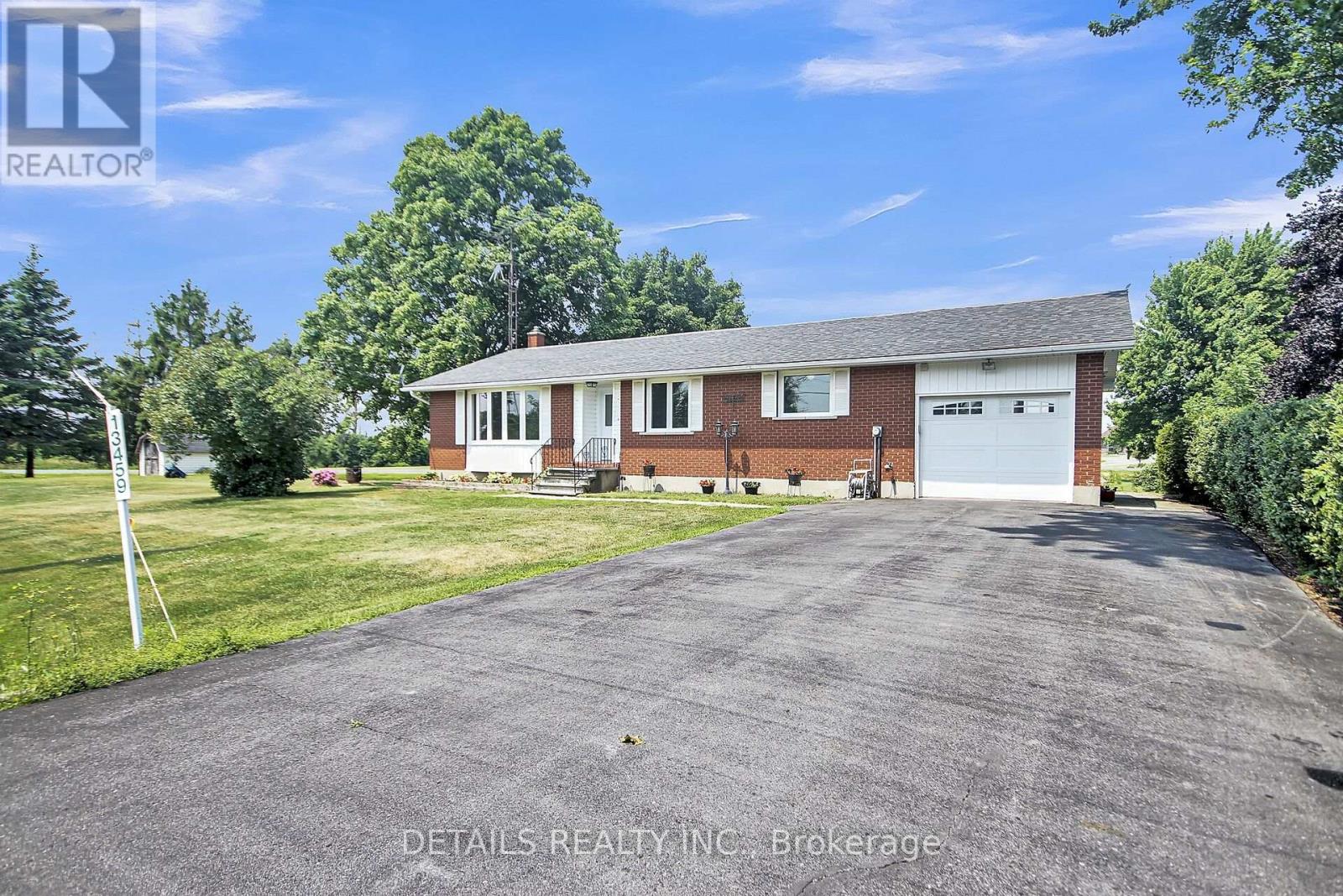 13459 Loucks Road, North Dundas, Ontario  K0C 1H0 - Photo 2 - X13579460