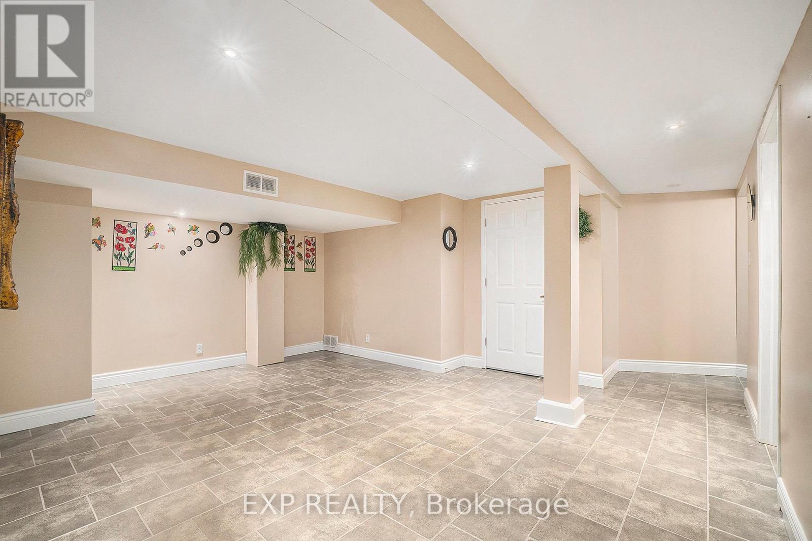 2024 Othello Avenue, Ottawa, Ontario  K1G 2A6 - Photo 24 - X13579758