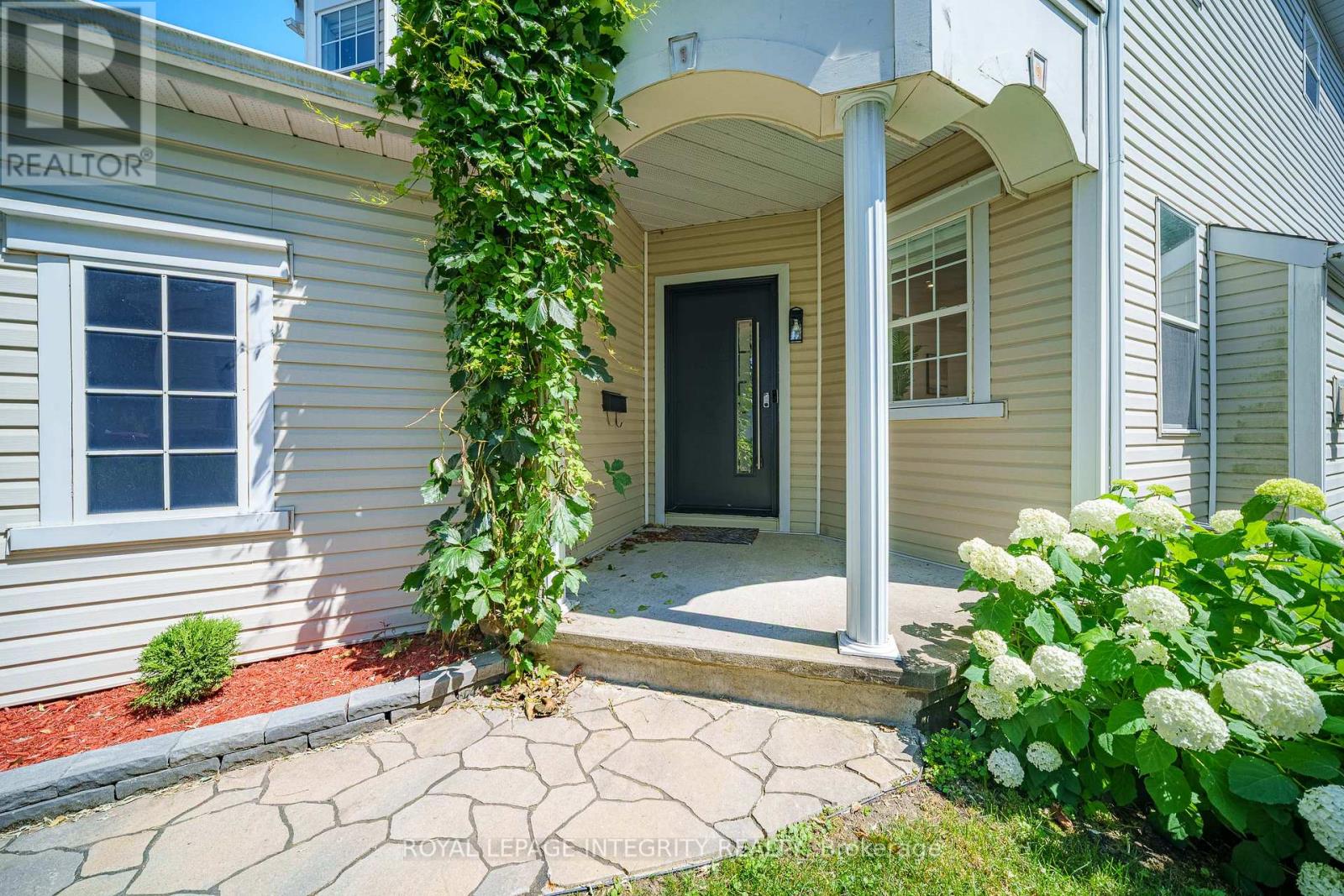 69 Goldridge Drive, Ottawa, Ontario  K2T 1E9 - Photo 2 - X13579762