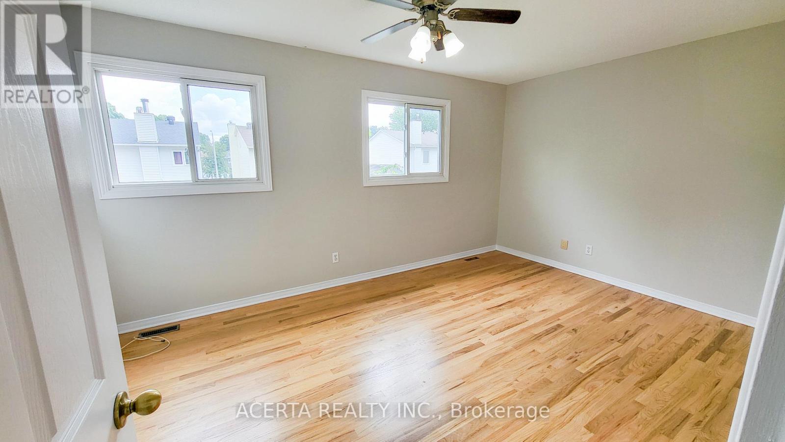 249 Teal Crescent, Ottawa, Ontario  K1E 2C3 - Photo 11 - X13580076