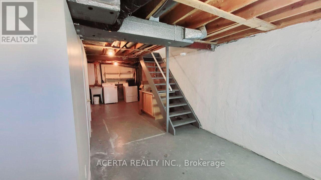 249 Teal Crescent, Ottawa, Ontario  K1E 2C3 - Photo 18 - X13580076