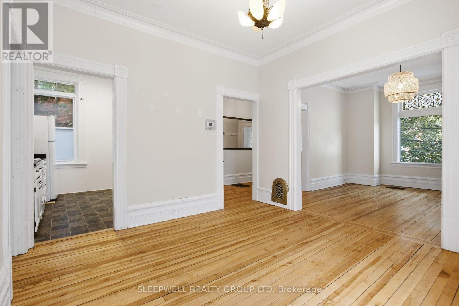 80 Fourth Avenue, Ottawa, Ontario  K1S 2L2 - Photo 7 - X13580146
