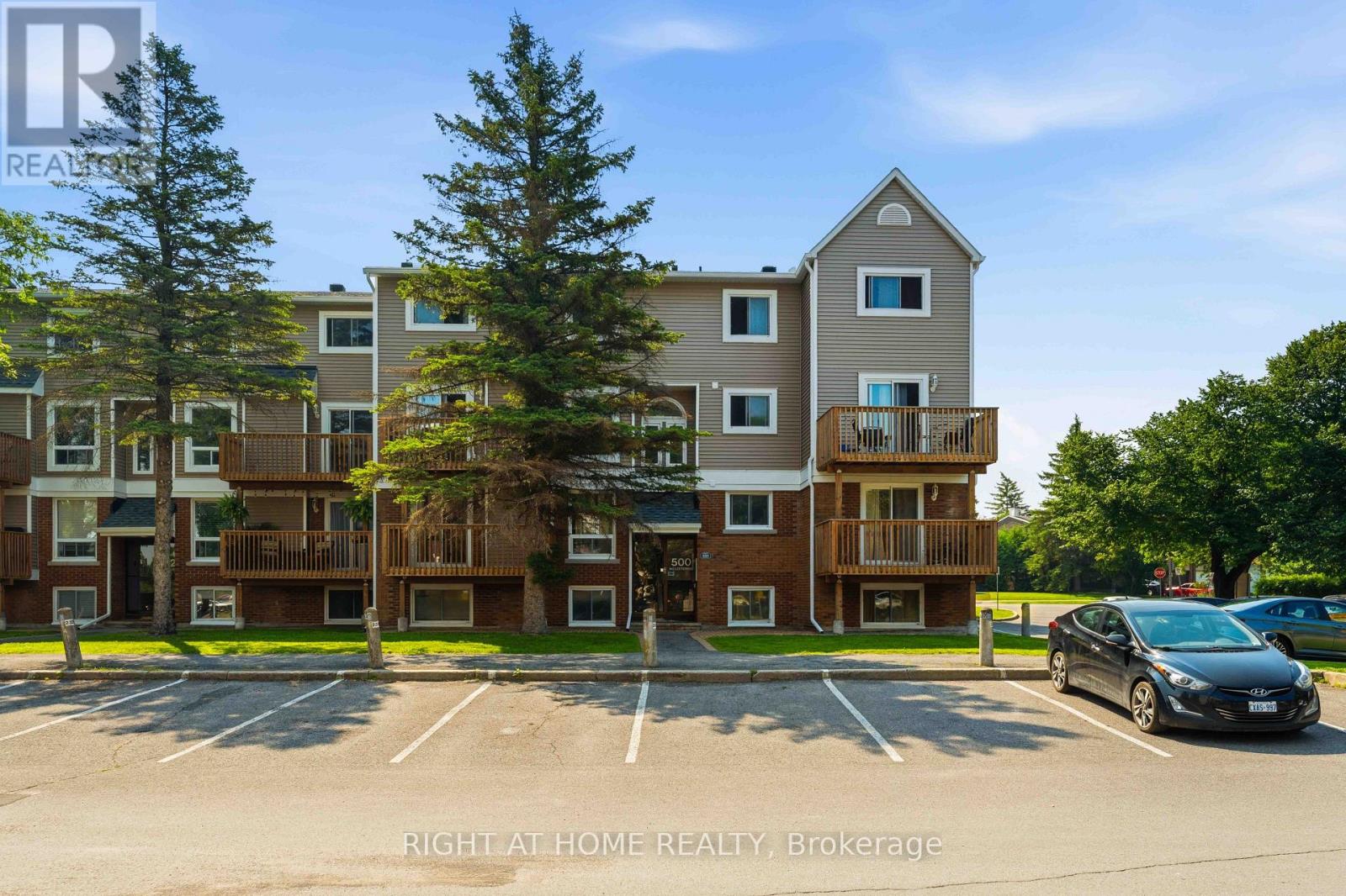 3 - 500 Fenerty Court, Ottawa, Ontario  K2L 3B1 - Photo 2 - X13580336