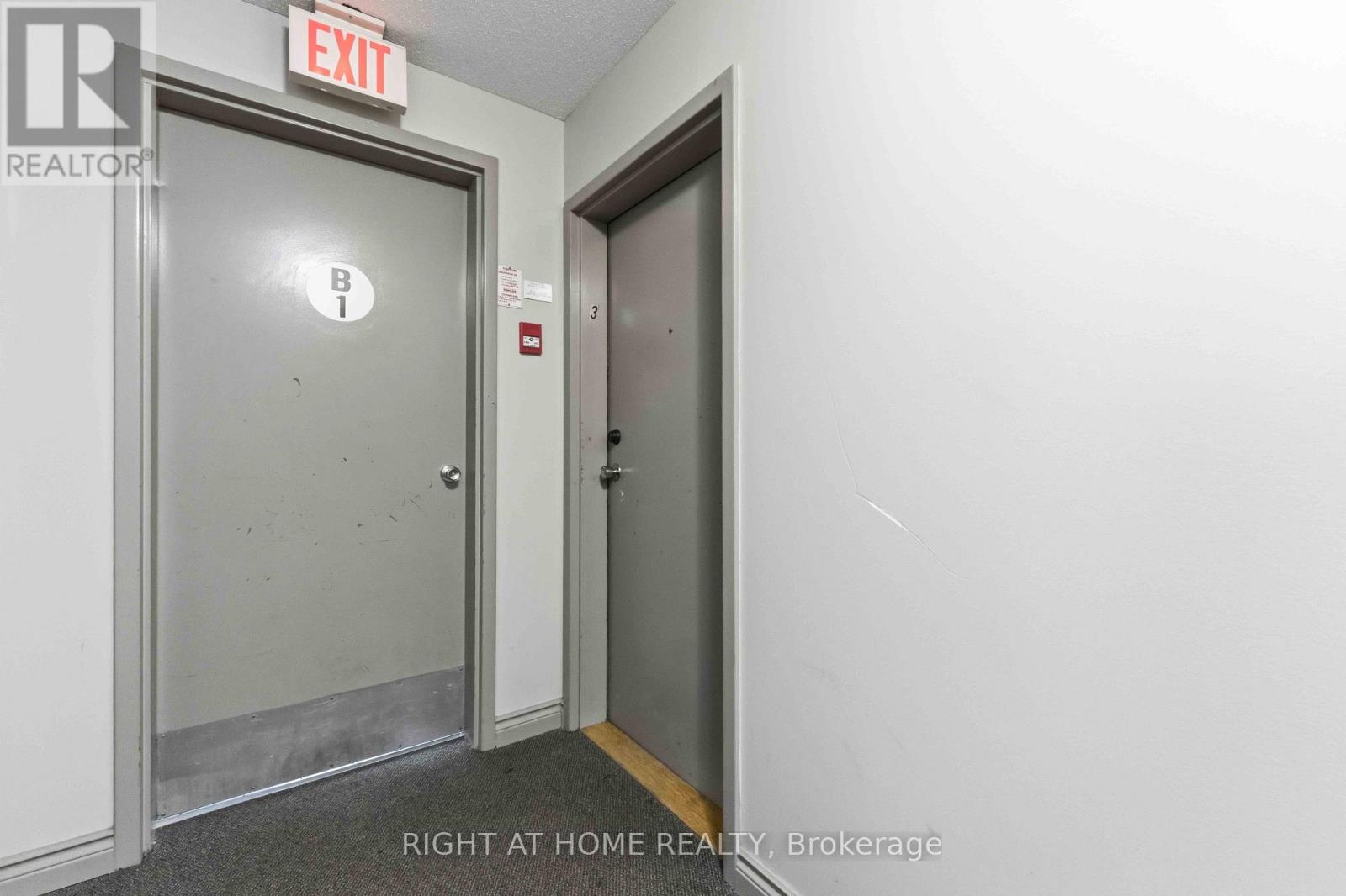3 - 500 Fenerty Court, Ottawa, Ontario  K2L 3B1 - Photo 5 - X13580336