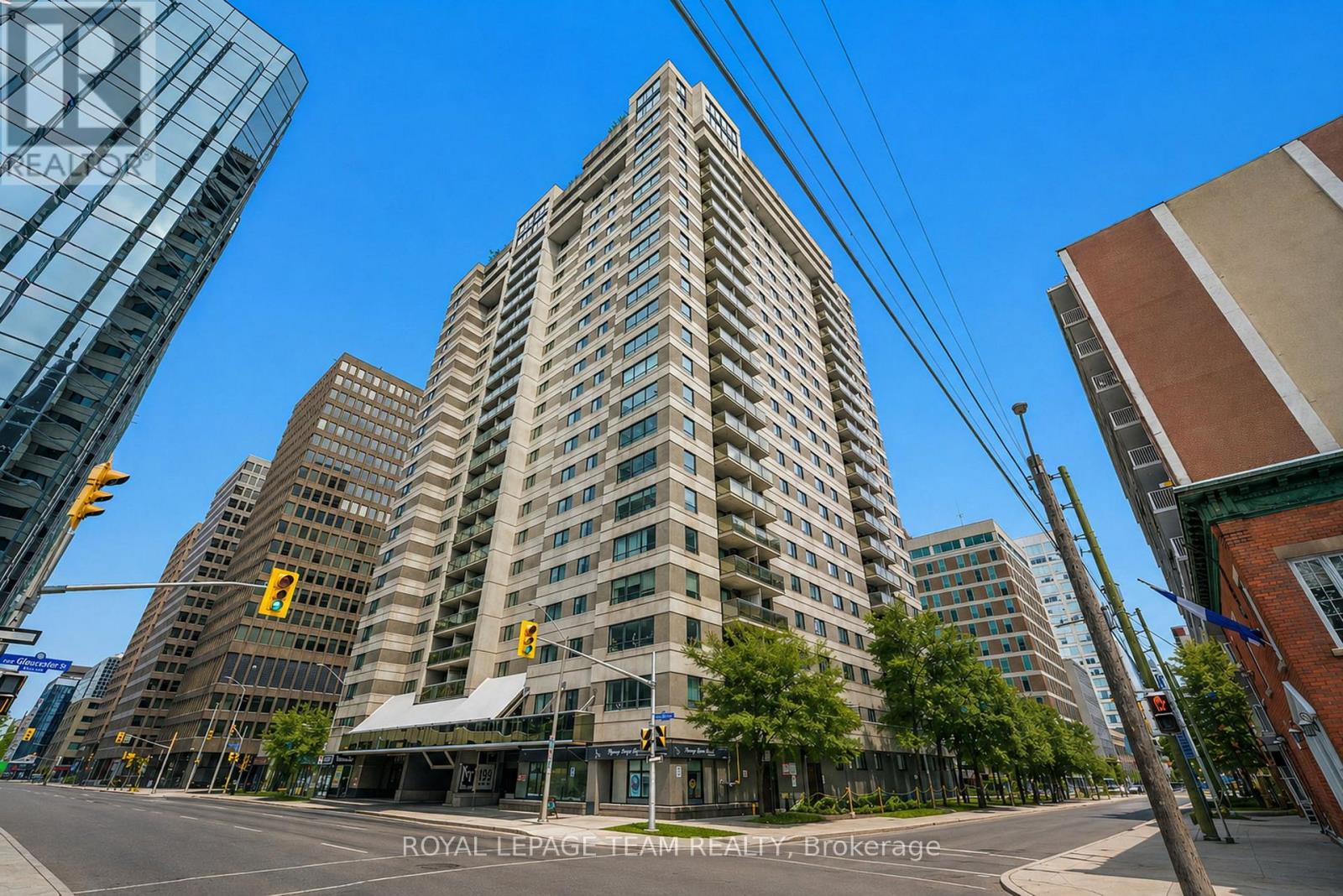 1705 - 199 Kent Street, Ottawa, Ontario  K2P 2K8 - Photo 2 - X13580368