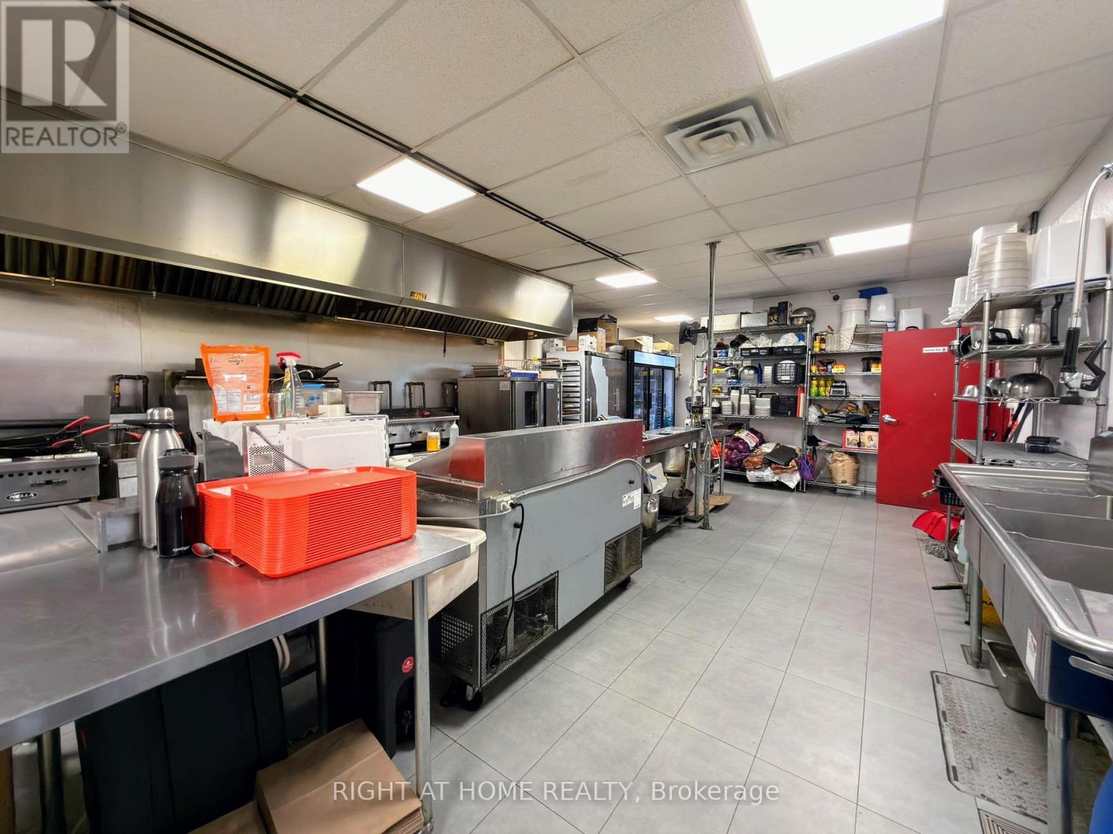 Unit G - 1541 Merivale Road, Ottawa, Ontario  K2G 5W1 - Photo 13 - X13580668