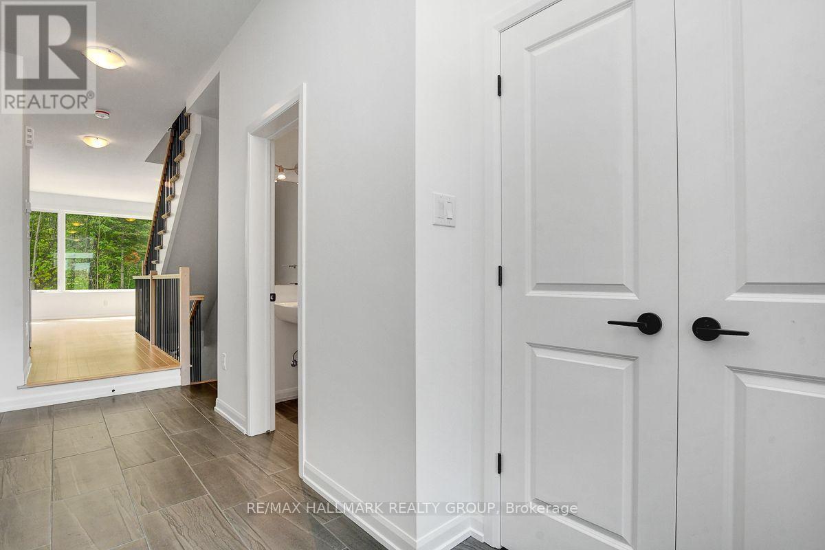 281 Shale Street, Clarence-Rockland, Ontario  K4K 0P4 - Photo 3 - X13580674