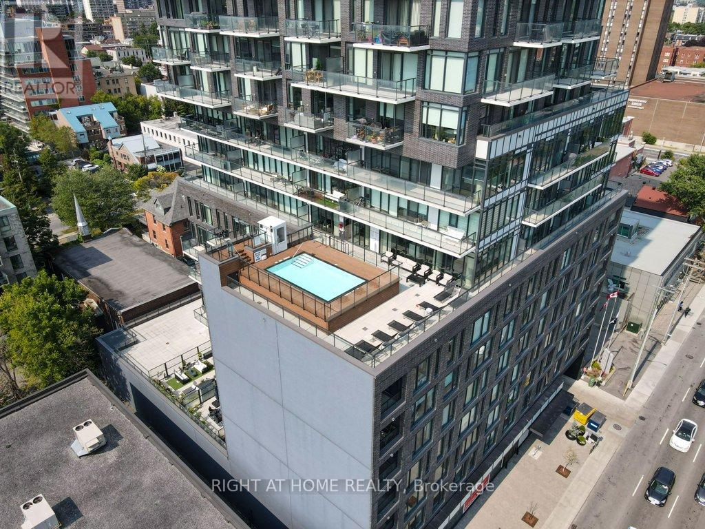 310 - 203 Catherine Street, Ottawa, Ontario  K2P 1J5 - Photo 2 - X13580908