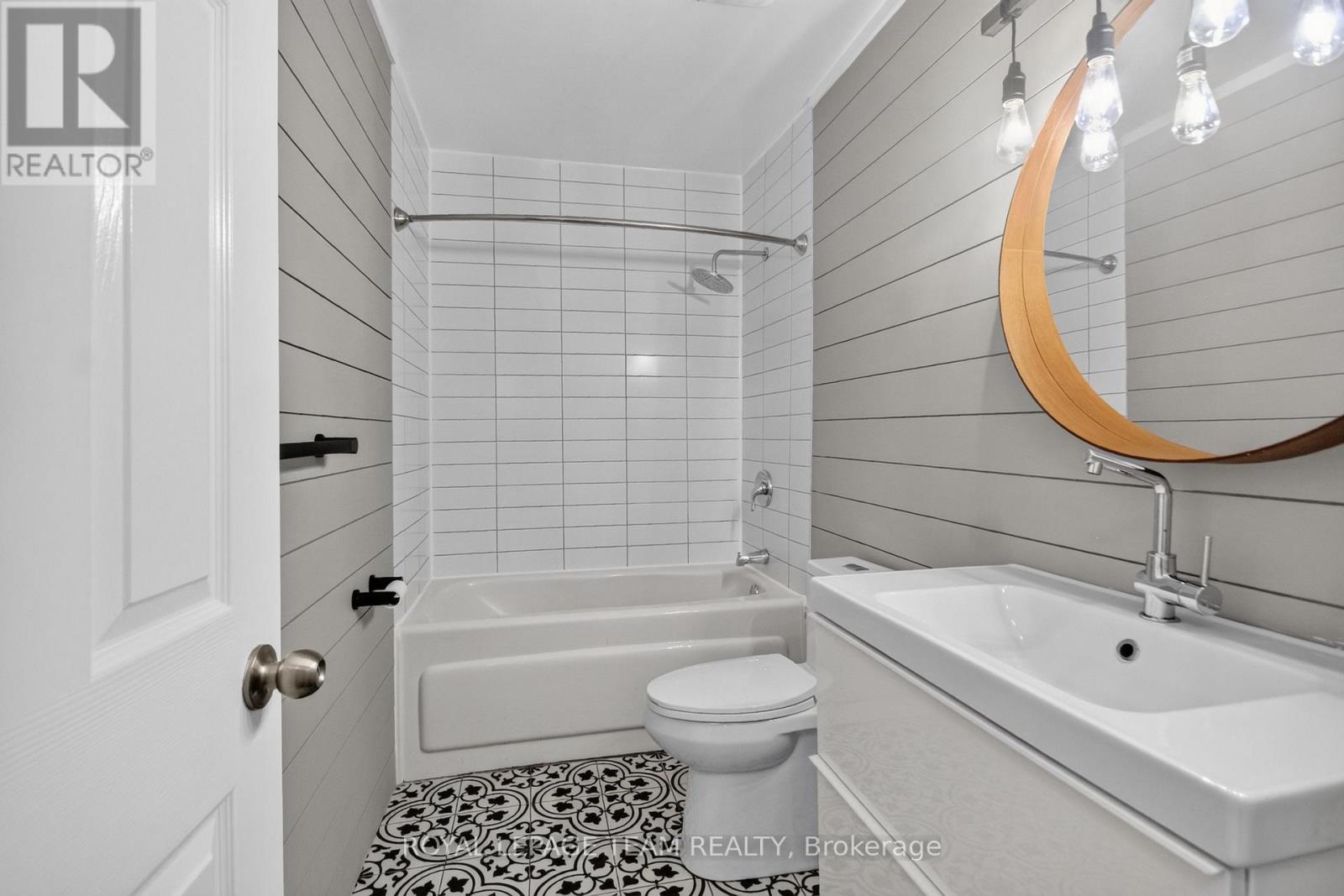9 - 18 Chisholm Court, Ottawa, Ontario  K2K 1E2 - Photo 34 - X13581096