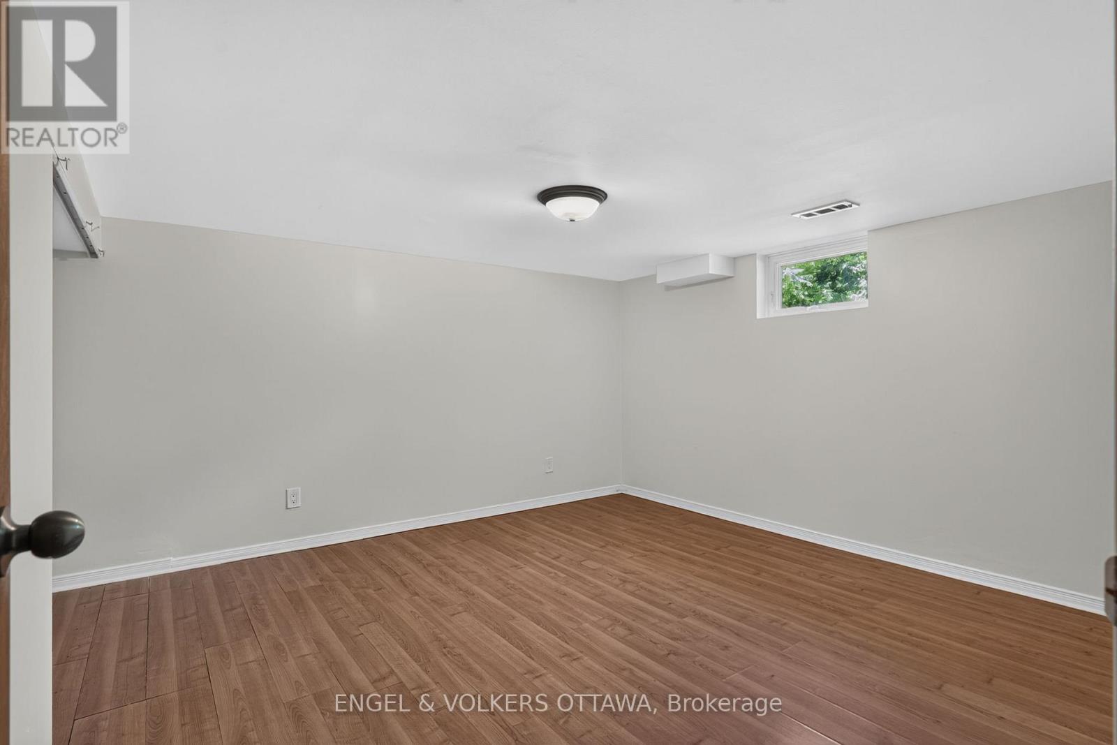 2445 Alta Vista Drive, Ottawa, Ontario  K1H 7M9 - Photo 22 - X13581192