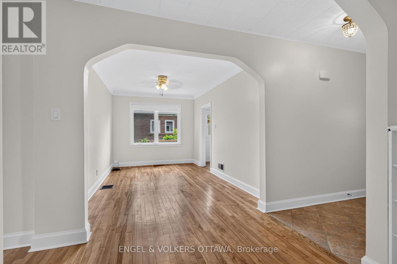 2445 Alta Vista Drive, Ottawa, Ontario  K1H 7M9 - Photo 7 - X13581192