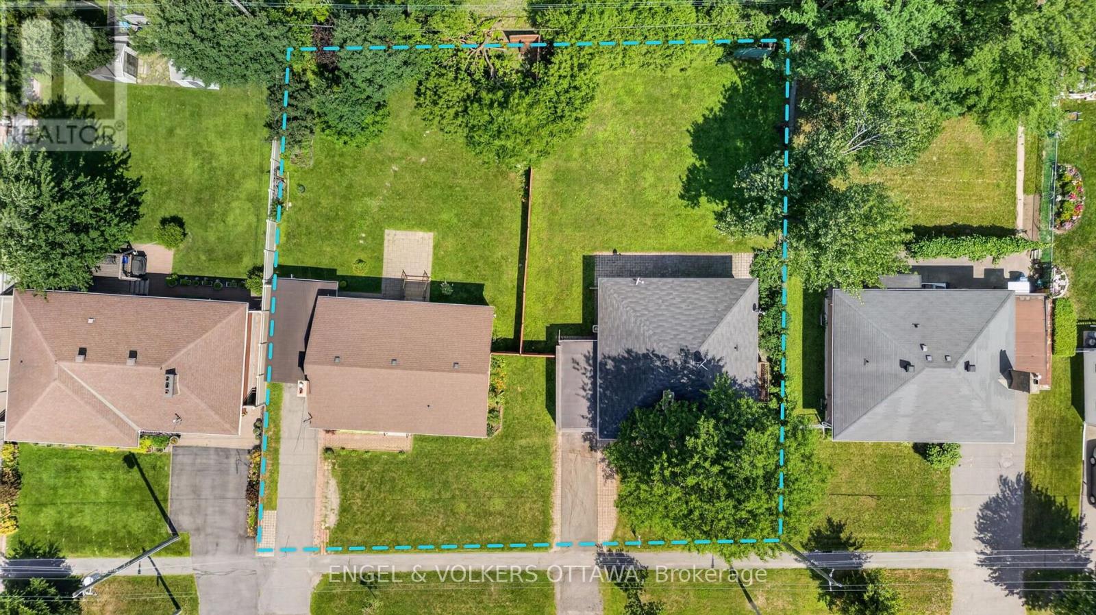 2439-2445 Alta Vista Drive, Ottawa, Ontario  K1H 7M9 - Photo 1 - X13581194