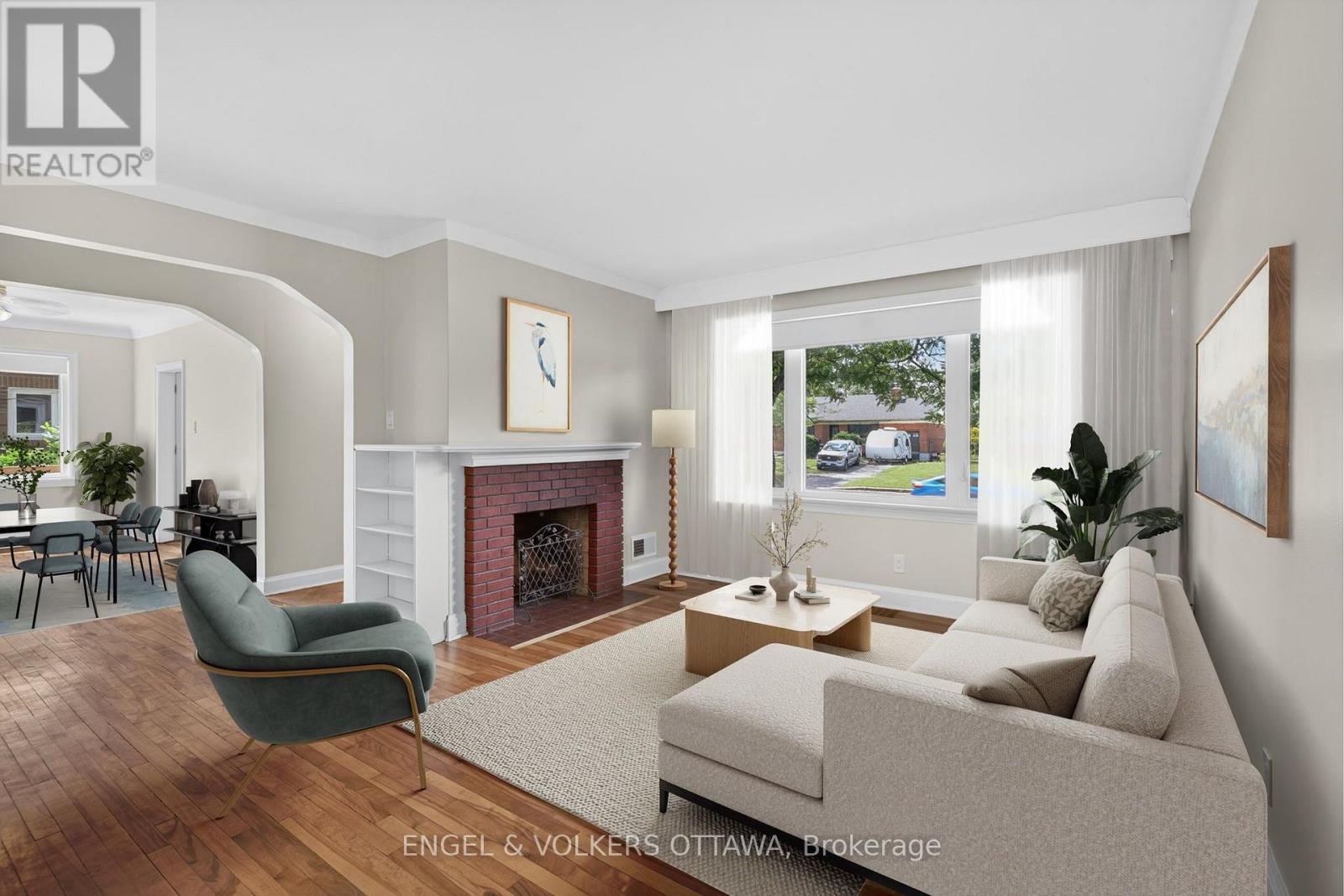 2439-2445 Alta Vista Drive, Ottawa, Ontario  K1H 7M9 - Photo 4 - X13581194