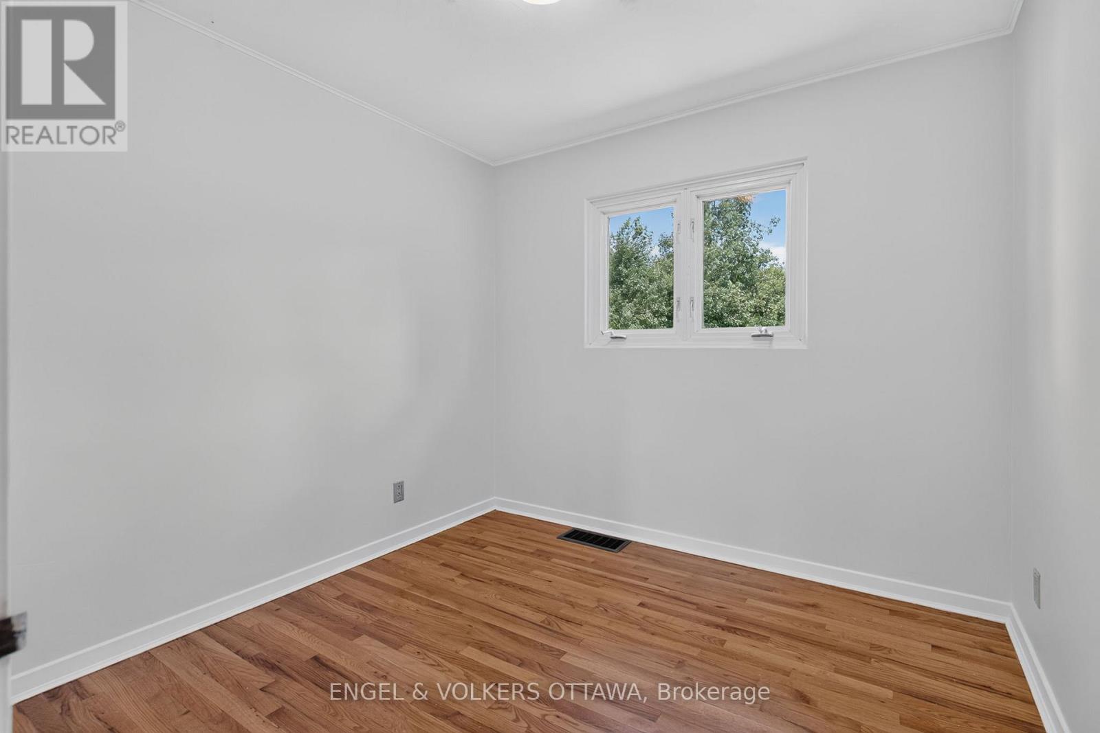 2439 Alta Vista Drive, Ottawa, Ontario  K1H 7M9 - Photo 15 - X13581196