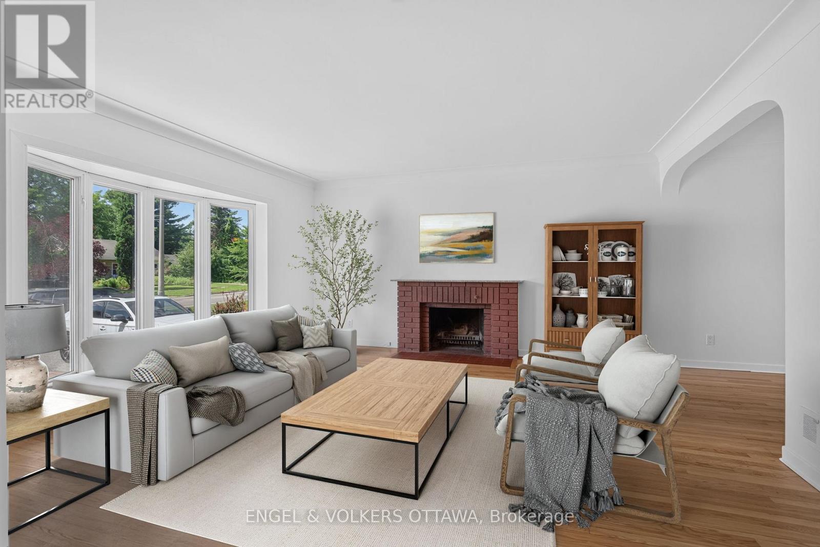 2439 Alta Vista Drive, Ottawa, Ontario  K1H 7M9 - Photo 4 - X13581196