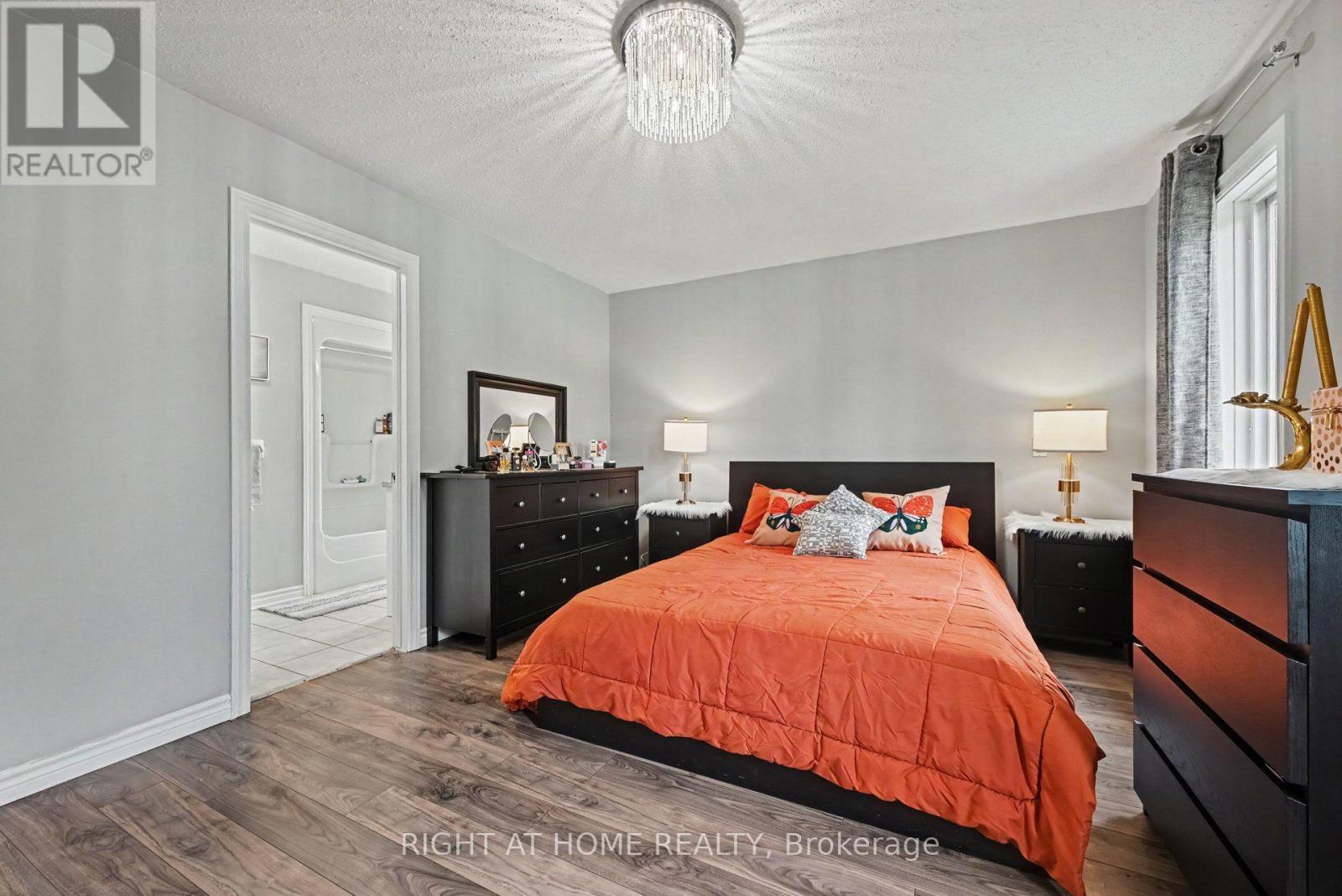 1588 Scottanne Street, Ottawa, Ontario  K4P 1R3 - Photo 12 - X13581254