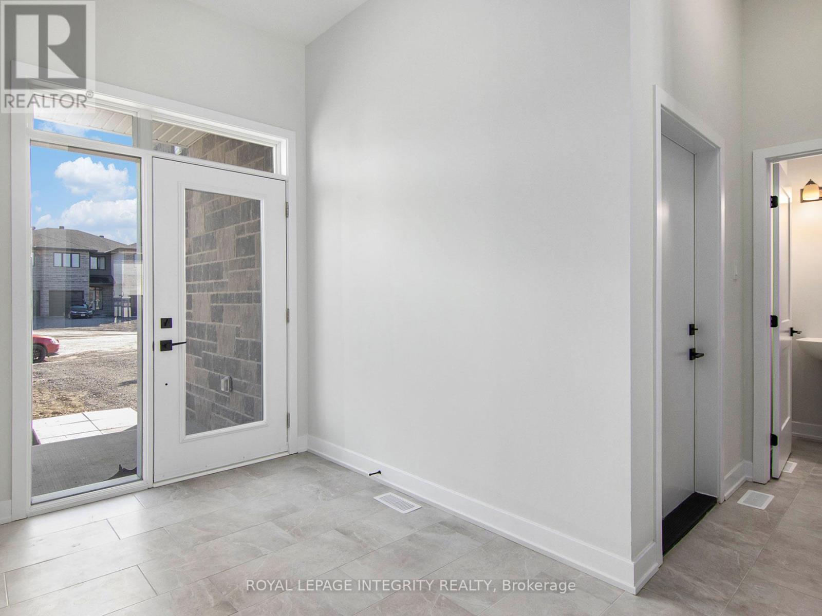 6 Morrall Court, Arnprior, Ontario  K7S 0J4 - Photo 2 - X13581270
