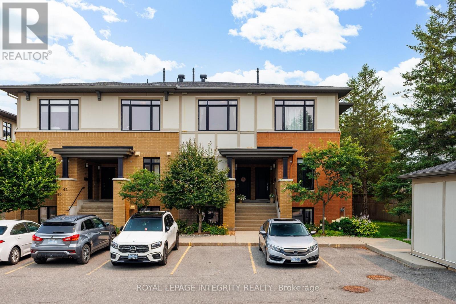 48 Bergeron Private W, Ottawa, Ontario  K1C 0C2 - Photo 1 - X13581272