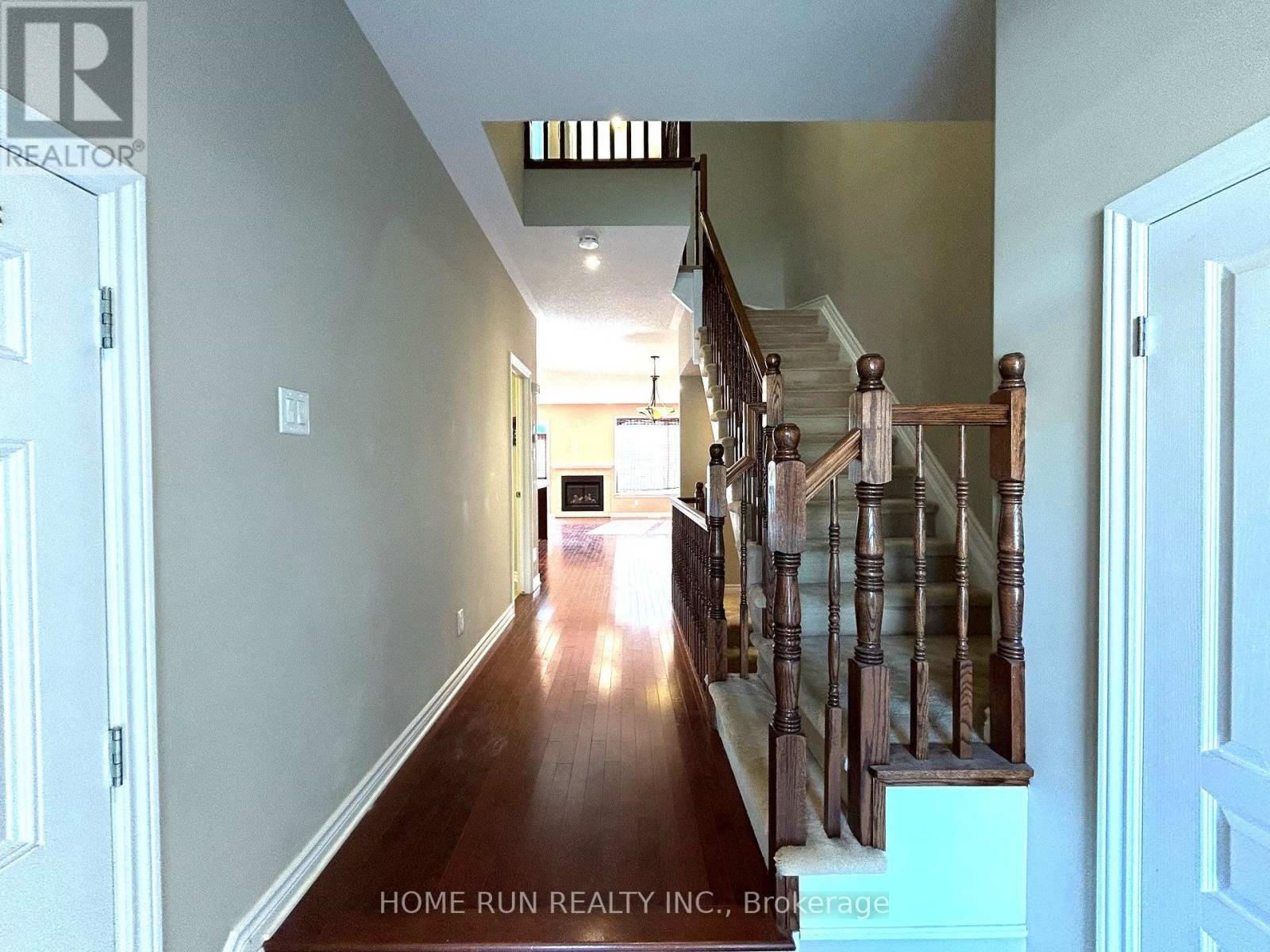 862 Fletcher Circle, Ottawa, Ontario  K2T 0B9 - Photo 2 - X13581352
