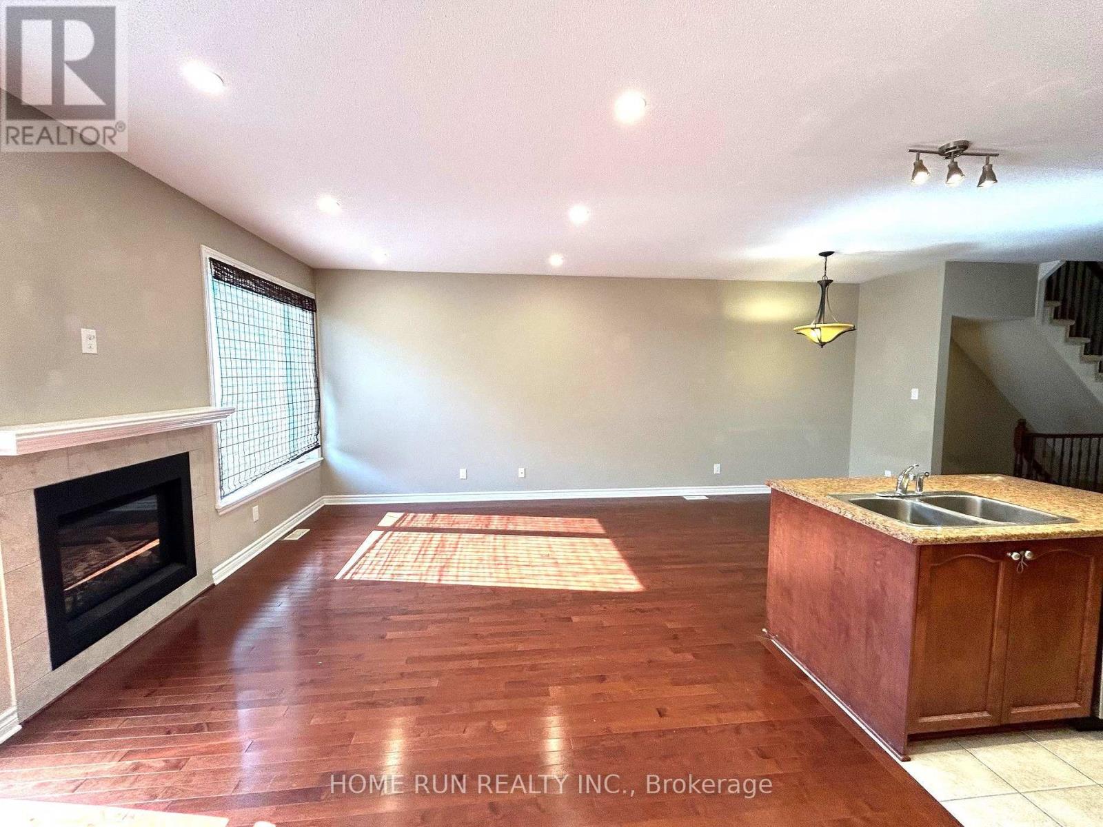 862 Fletcher Circle, Ottawa, Ontario  K2T 0B9 - Photo 5 - X13581352