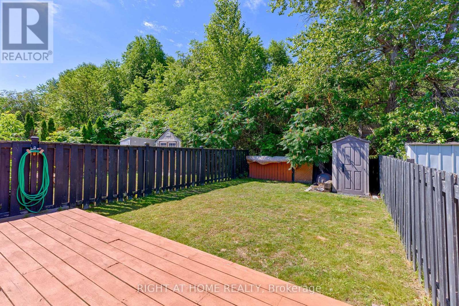 36 Northbrook Road, Petawawa, Ontario  K8H 3N5 - Photo 5 - X13581548