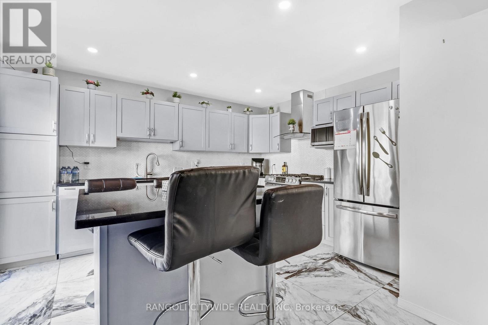 5962 Pineglade Crescent, Ottawa, Ontario  K1W 1G7 - Photo 7 - X13581672