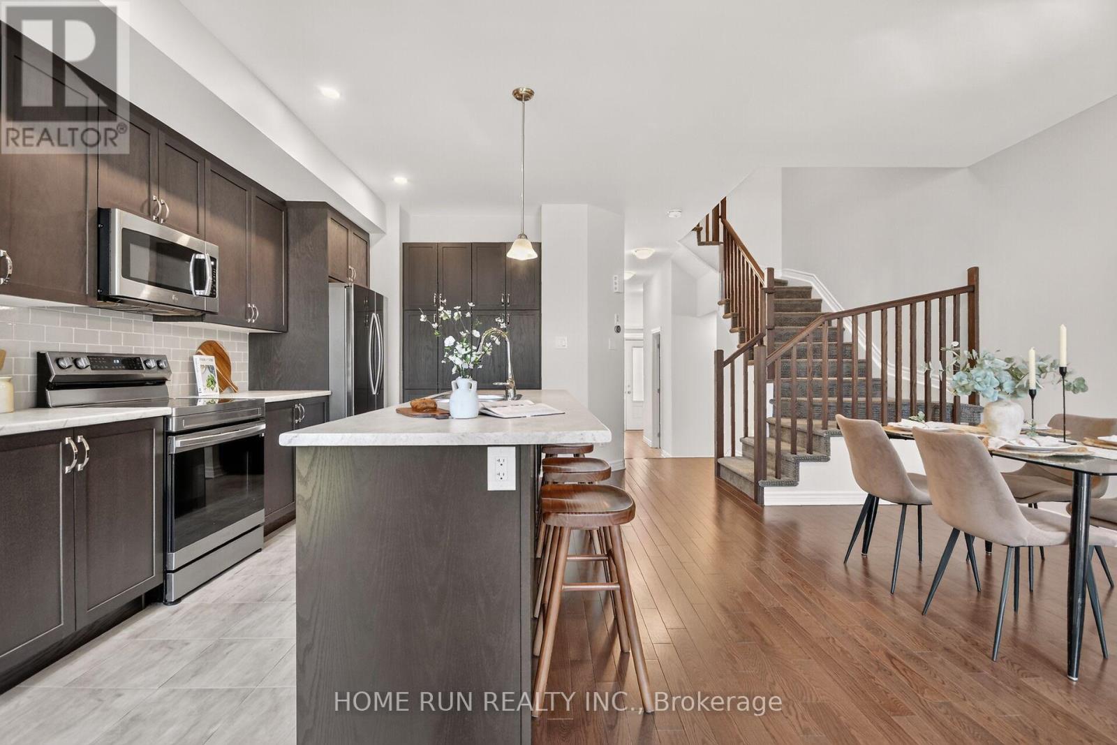302 Grackle Street, Ottawa, Ontario  K1X 0G7 - Photo 10 - X13581722