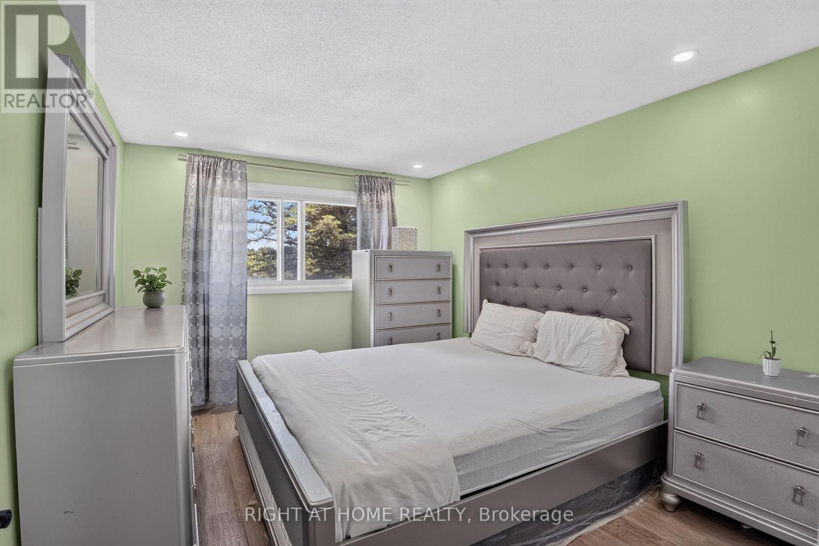 1385 Chartrand Avenue, Ottawa, Ontario  K1E 1H9 - Photo 15 - X13581772