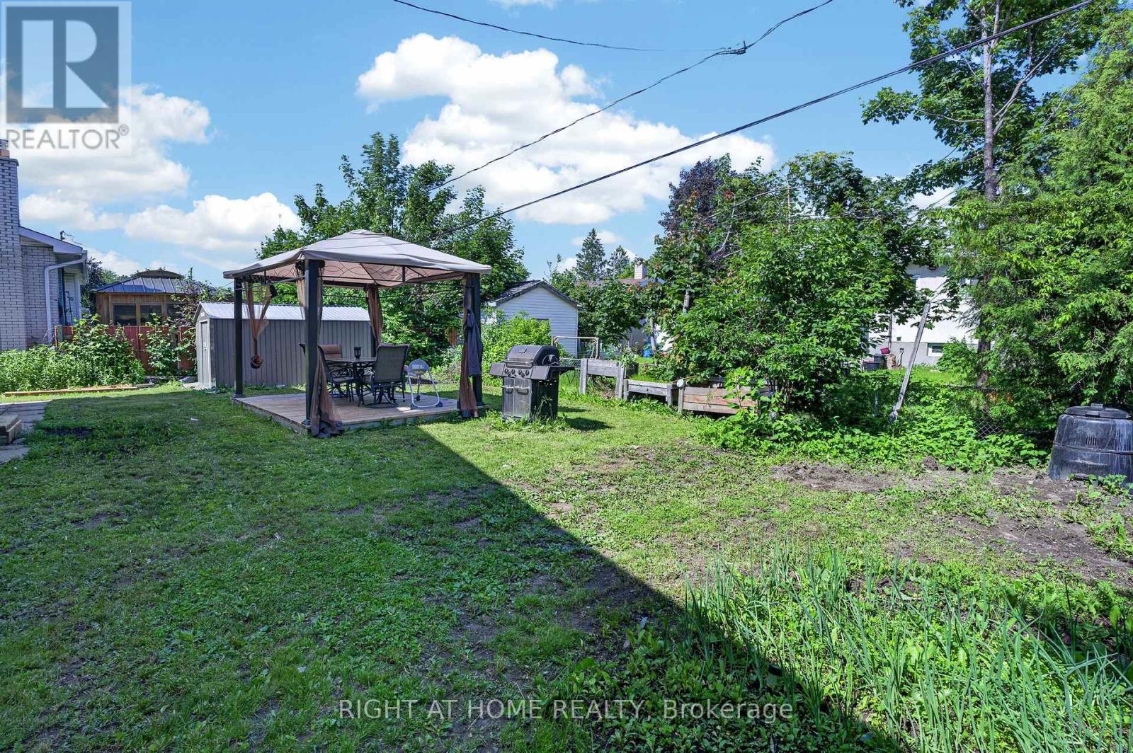 1385 Chartrand Avenue, Ottawa, Ontario  K1E 1H9 - Photo 34 - X13581772