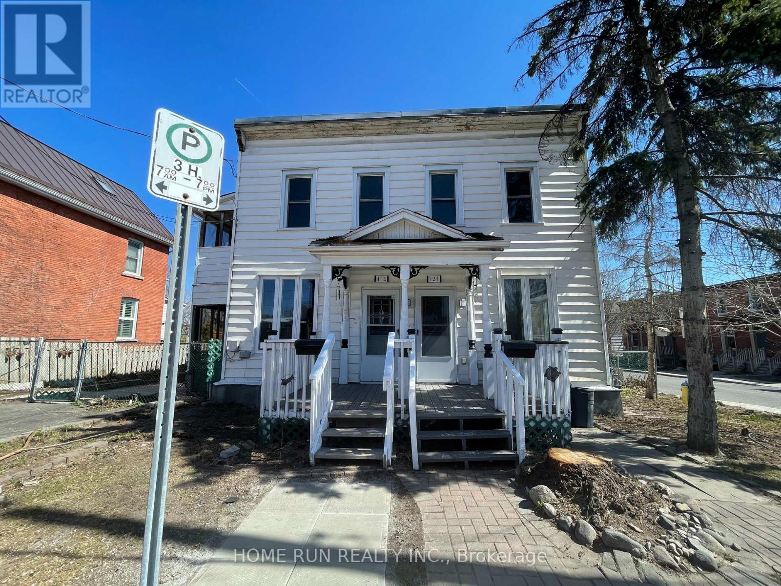 121 Concord Street E, Ottawa, Ontario  K1S 0Y9 - Photo 1 - X13581910
