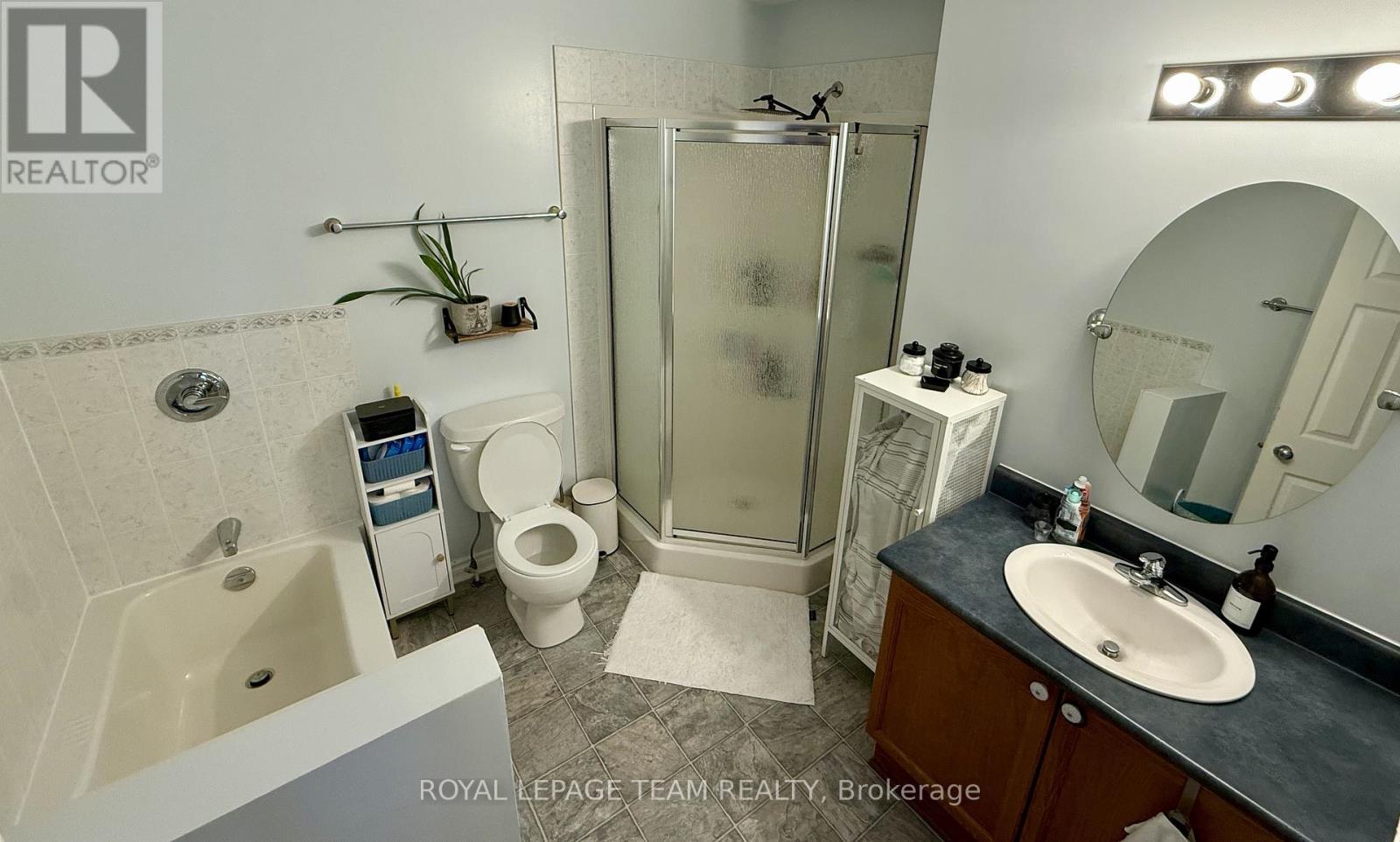 B - 139 Oldfield Street, Ottawa, Ontario  K2G 7C7 - Photo 3 - X13582062