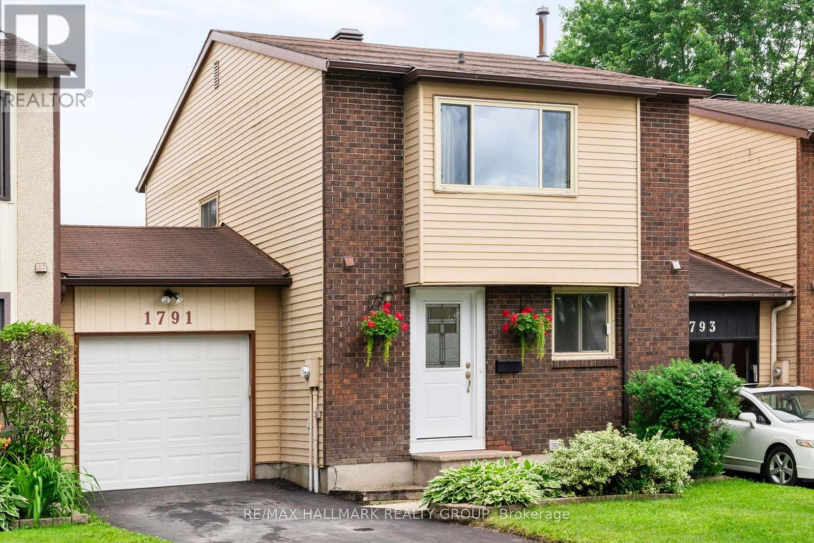 1791 Lamoureux Drive, Ottawa, Ontario  K1E 2H3 - Photo 1 - X13582086