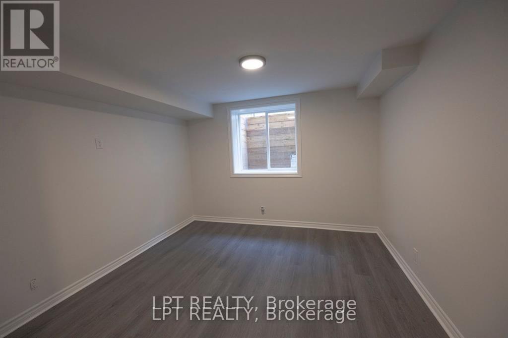 27 Rockcress Gardens, Ottawa, Ontario  K2G 5A6 - Photo 4 - X13582160
