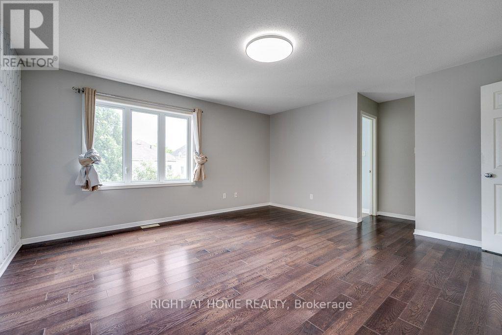 247 Felicia Crescent, Ottawa, Ontario  K2G 7G2 - Photo 15 - X13582276