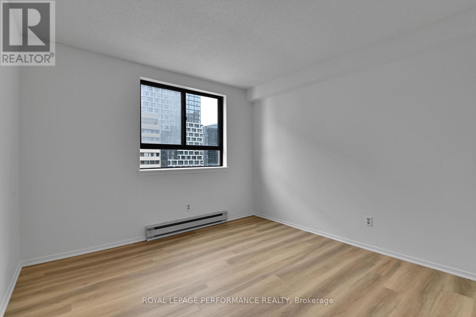 1701 - 470 Laurier Avenue W, Ottawa, Ontario  K1R 7W9 - Photo 15 - X13582510