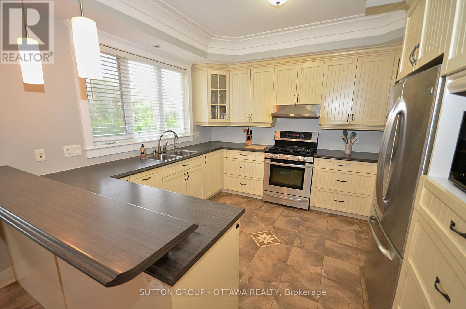 588 Russell Road, Clarence-Rockland, Ontario  K0A 2A0 - Photo 6 - X13582568