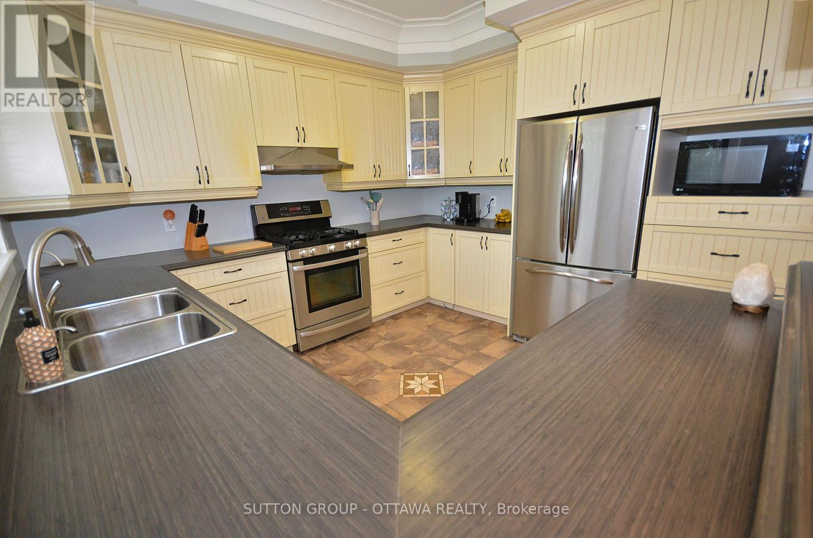 588 Russell Road, Clarence-Rockland, Ontario  K0A 2A0 - Photo 7 - X13582568