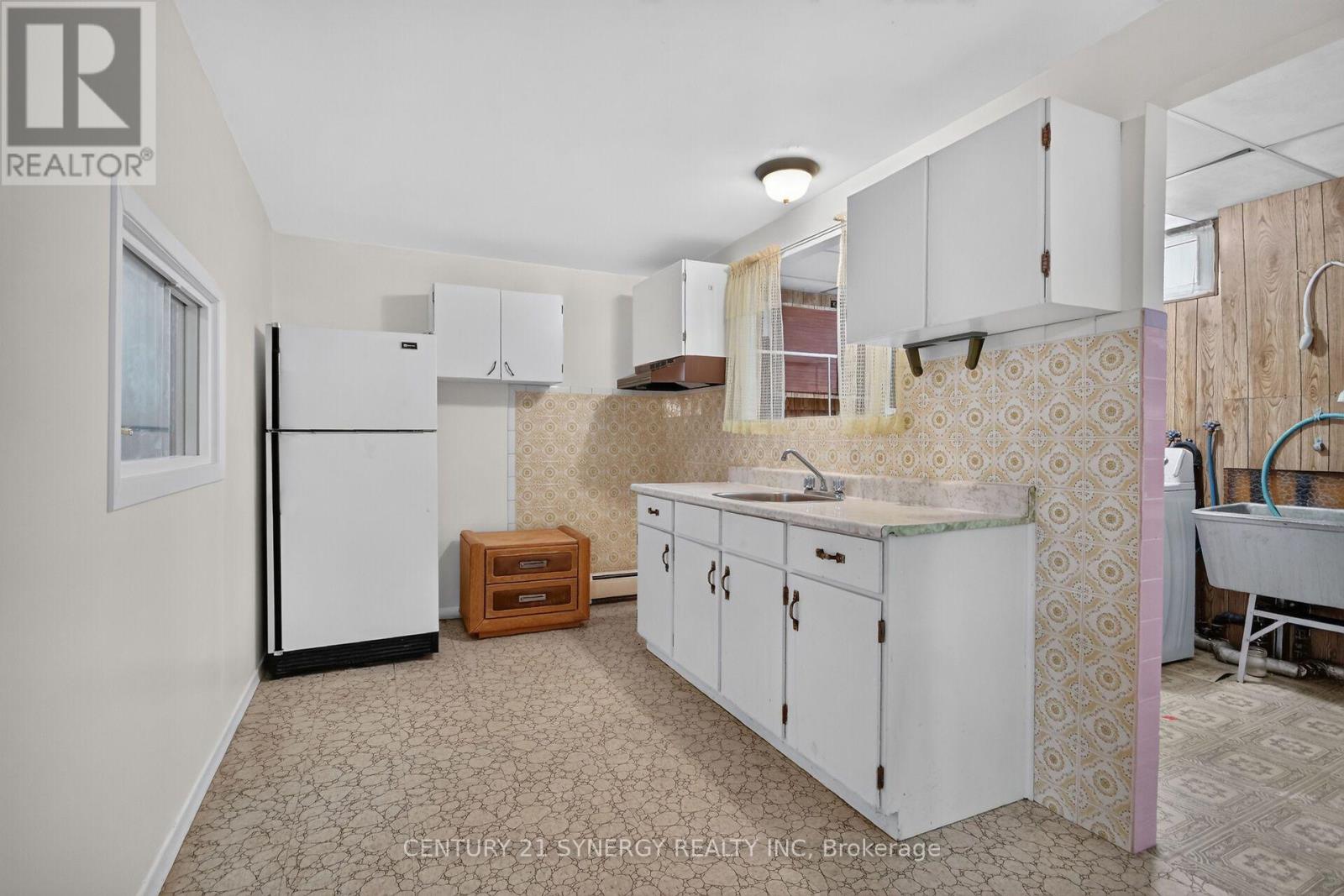974 Greenbriar Avenue, Ottawa, Ontario  K2C 0J7 - Photo 34 - X13582608