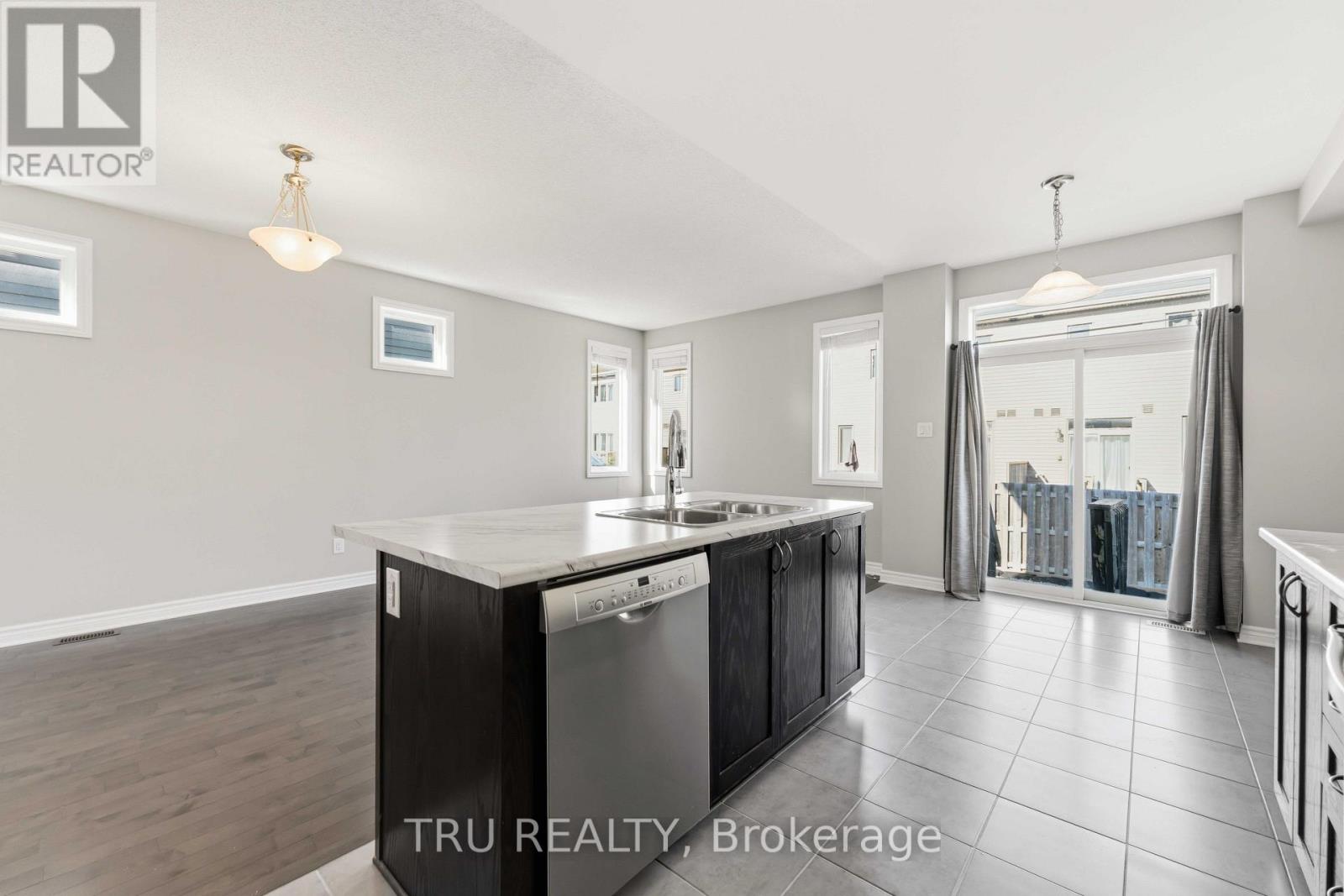 236 Yellowcress Way, Ottawa, Ontario  K4A 1C3 - Photo 10 - X13582632