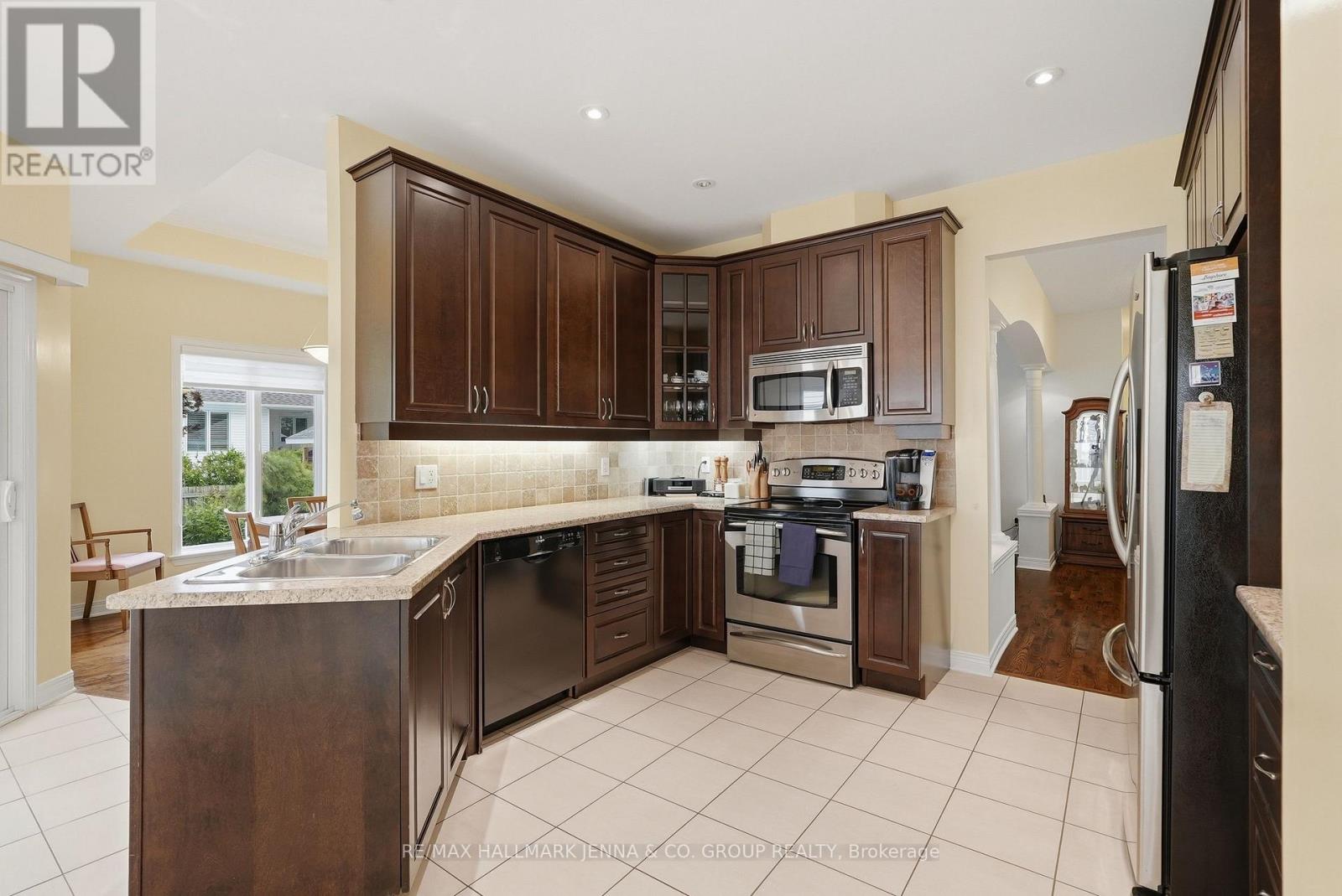 15 Baywood Drive, Ottawa, Ontario  K2S 2G2 - Photo 12 - X13582818