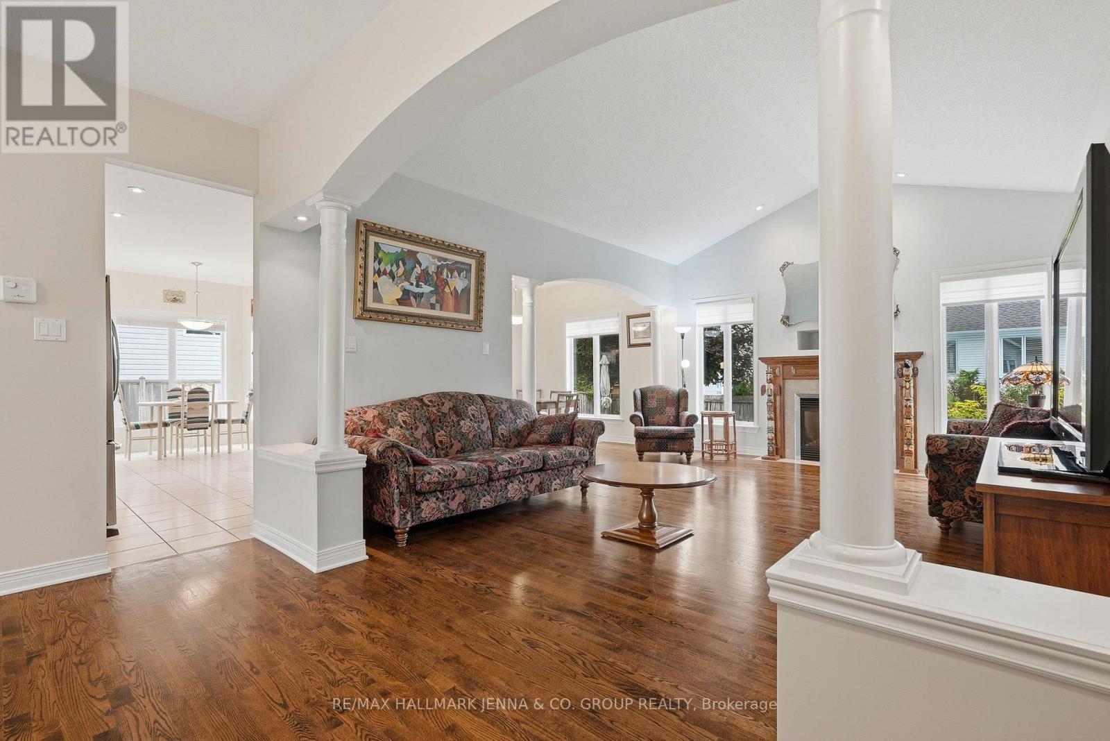 15 Baywood Drive, Ottawa, Ontario  K2S 2G2 - Photo 6 - X13582818