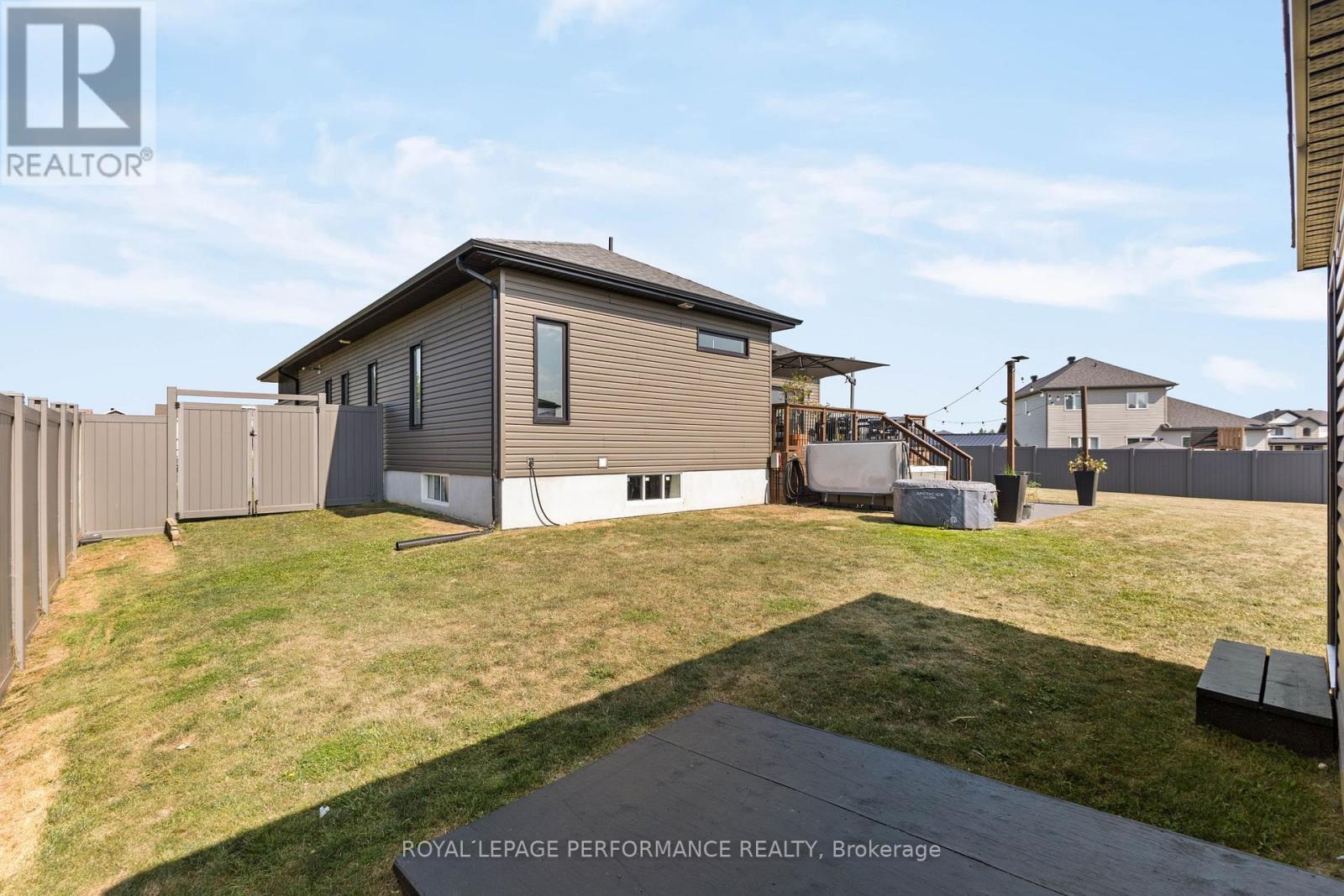 187 Grand Tronc Street, Clarence-Rockland, Ontario  K0A 2A0 - Photo 46 - X13583074